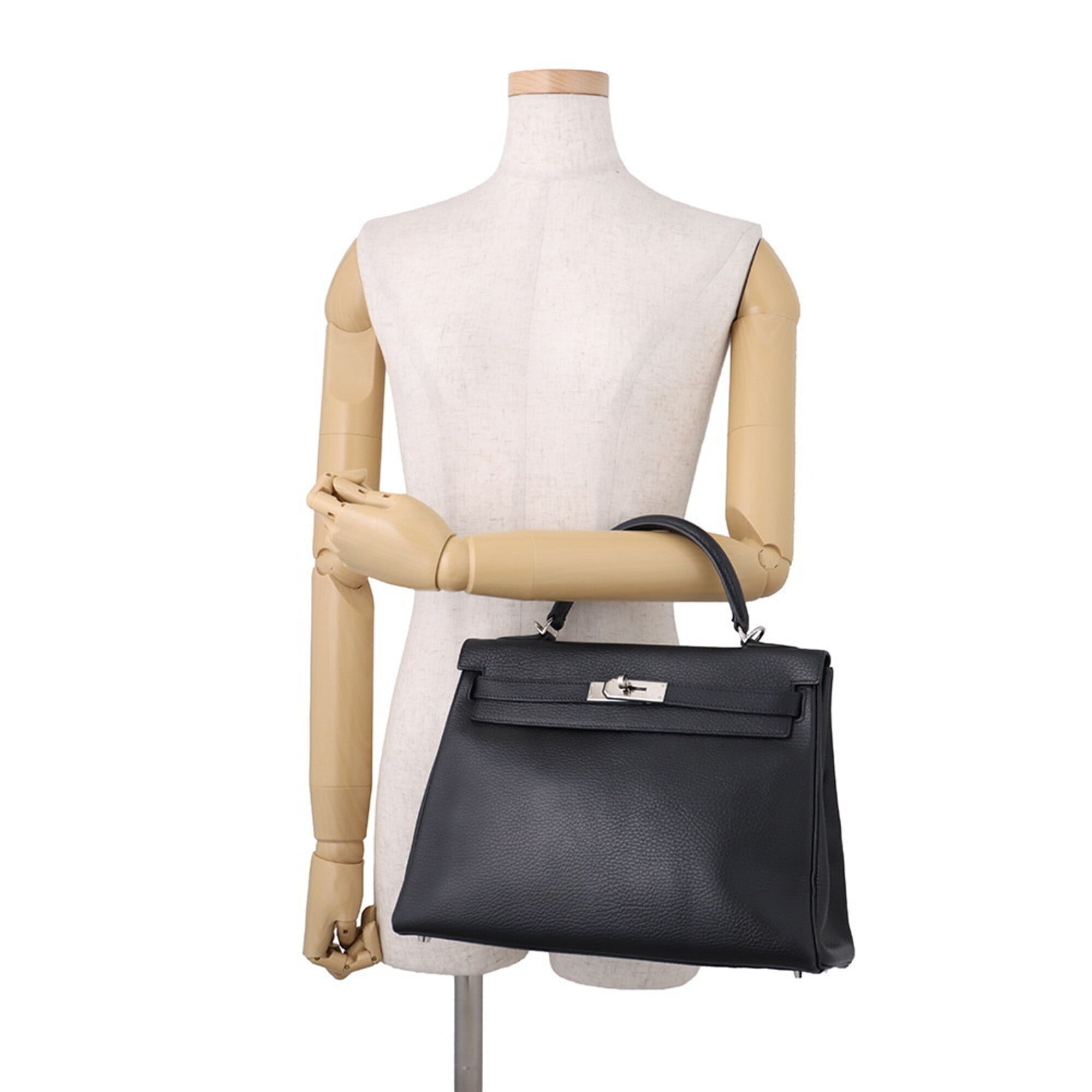Hermes Kelly Black Ardennes Leather Handbag (Pre-Owned)