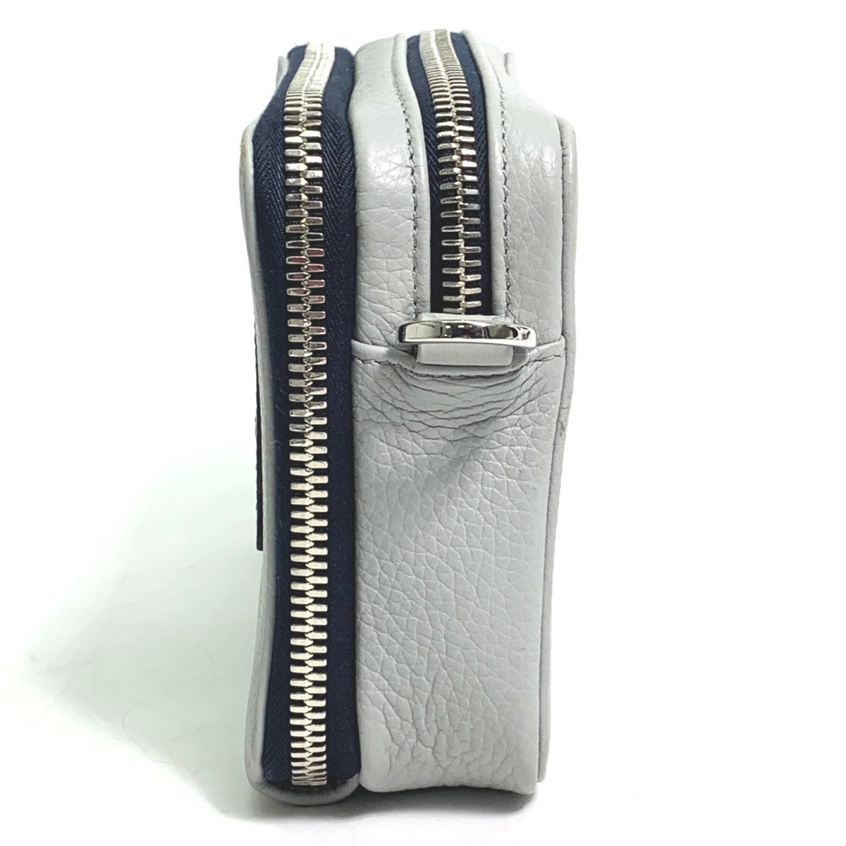 Christian Dior Gray Leather Shoulder Bag (Pre-Owned)