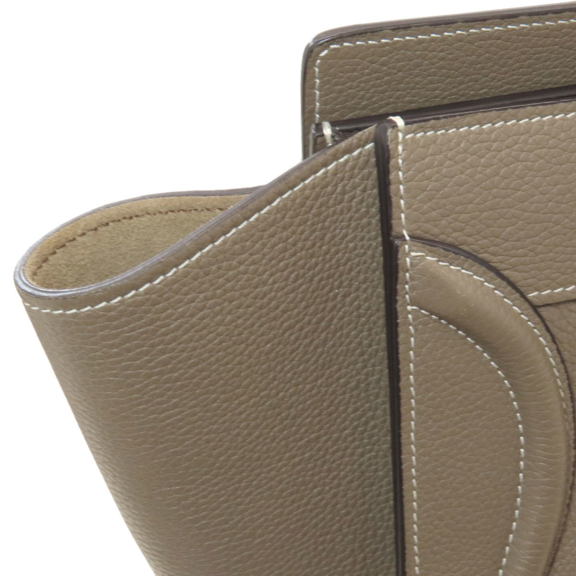 Celine Luggage Beige Leather Handbag (Pre-Owned)