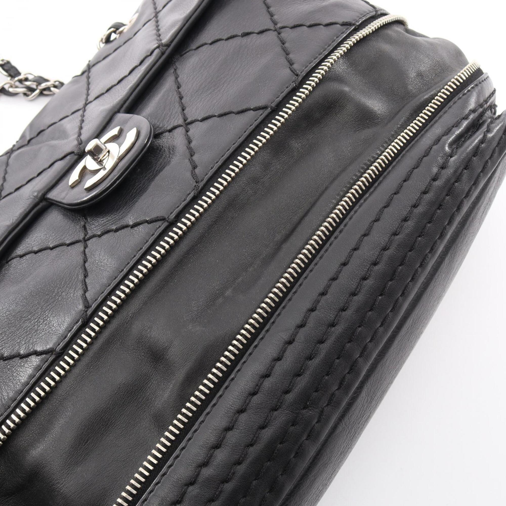 Chanel Black Leather Handbag Shoulder Bag (Pre-Owned)