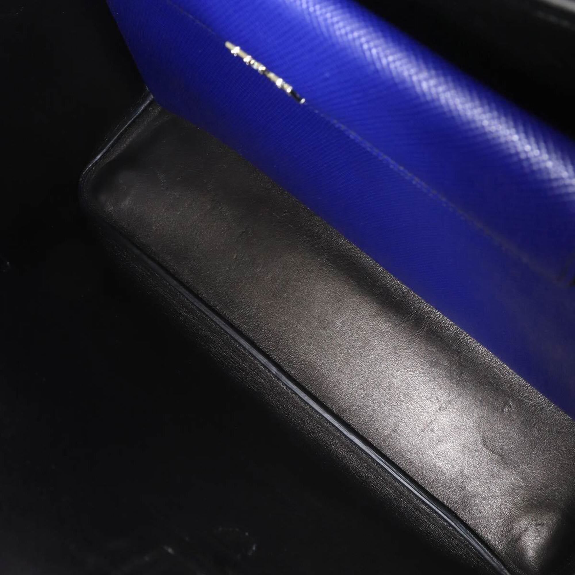Prada Blue Saffiano Triangle Handbag Tote Bag (Pre-Owned)