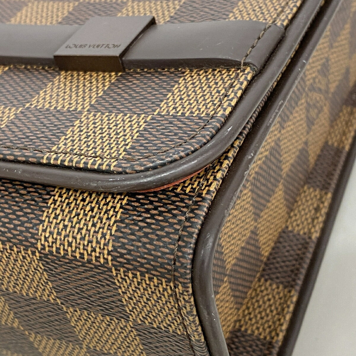 Louis Vuitton Ebene Shoulder Bag (Pre-Owned)