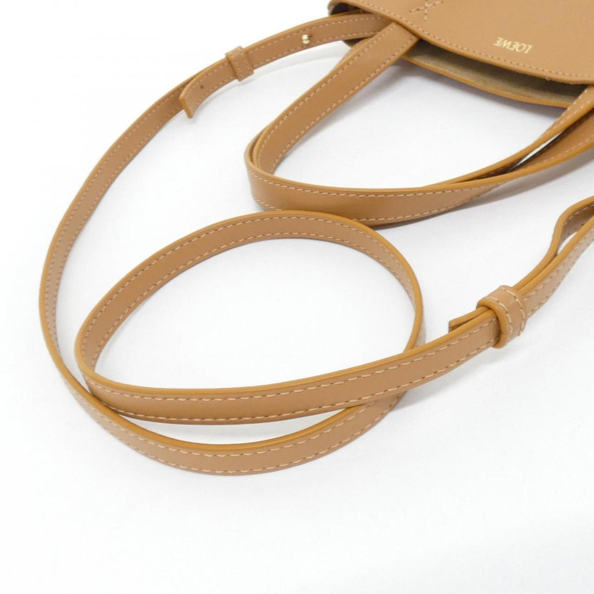 Loewe Brown Leather Handbag (Pre-Owned)