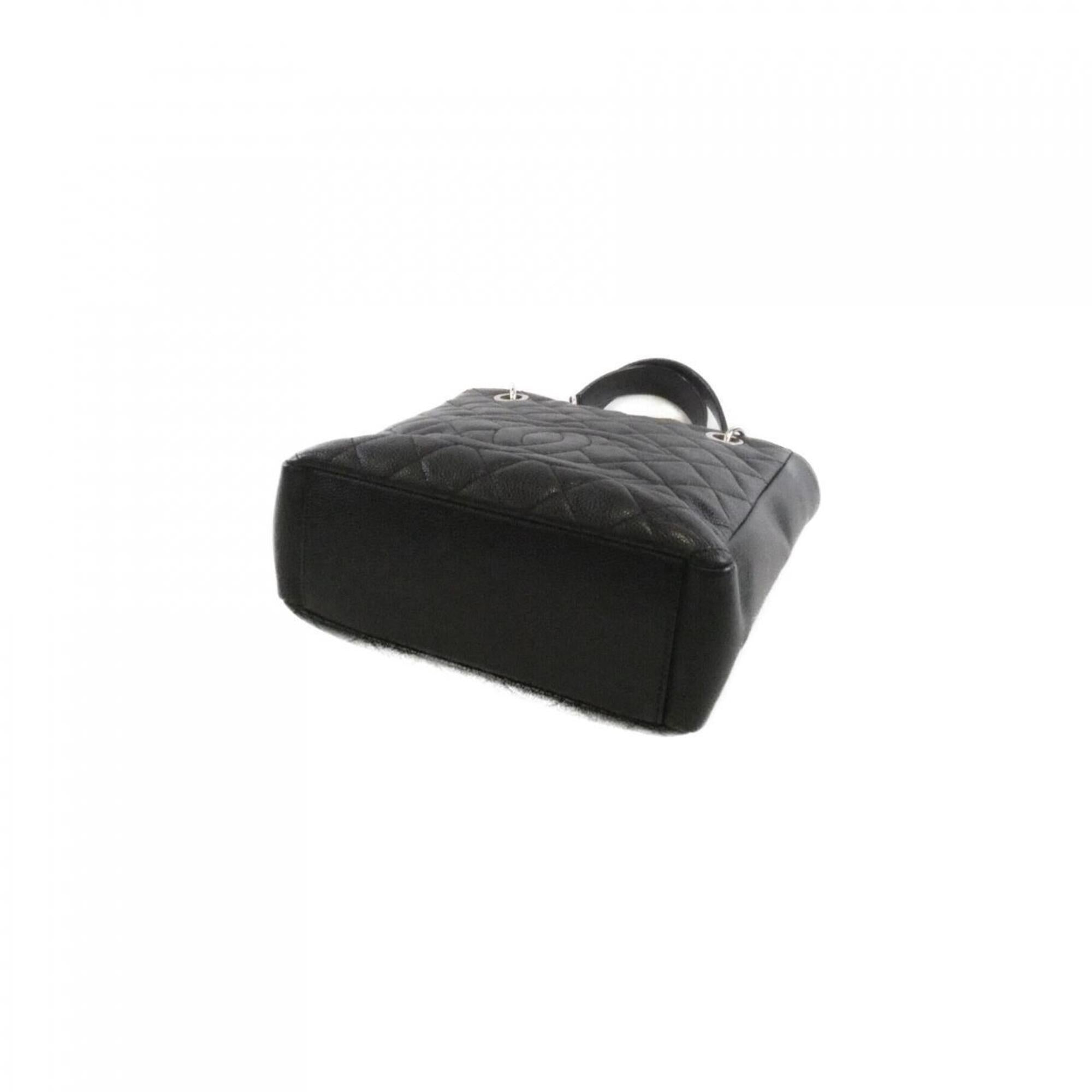 Chanel Black Grained Calfskin Shoulder Bag (Pre-Owned)