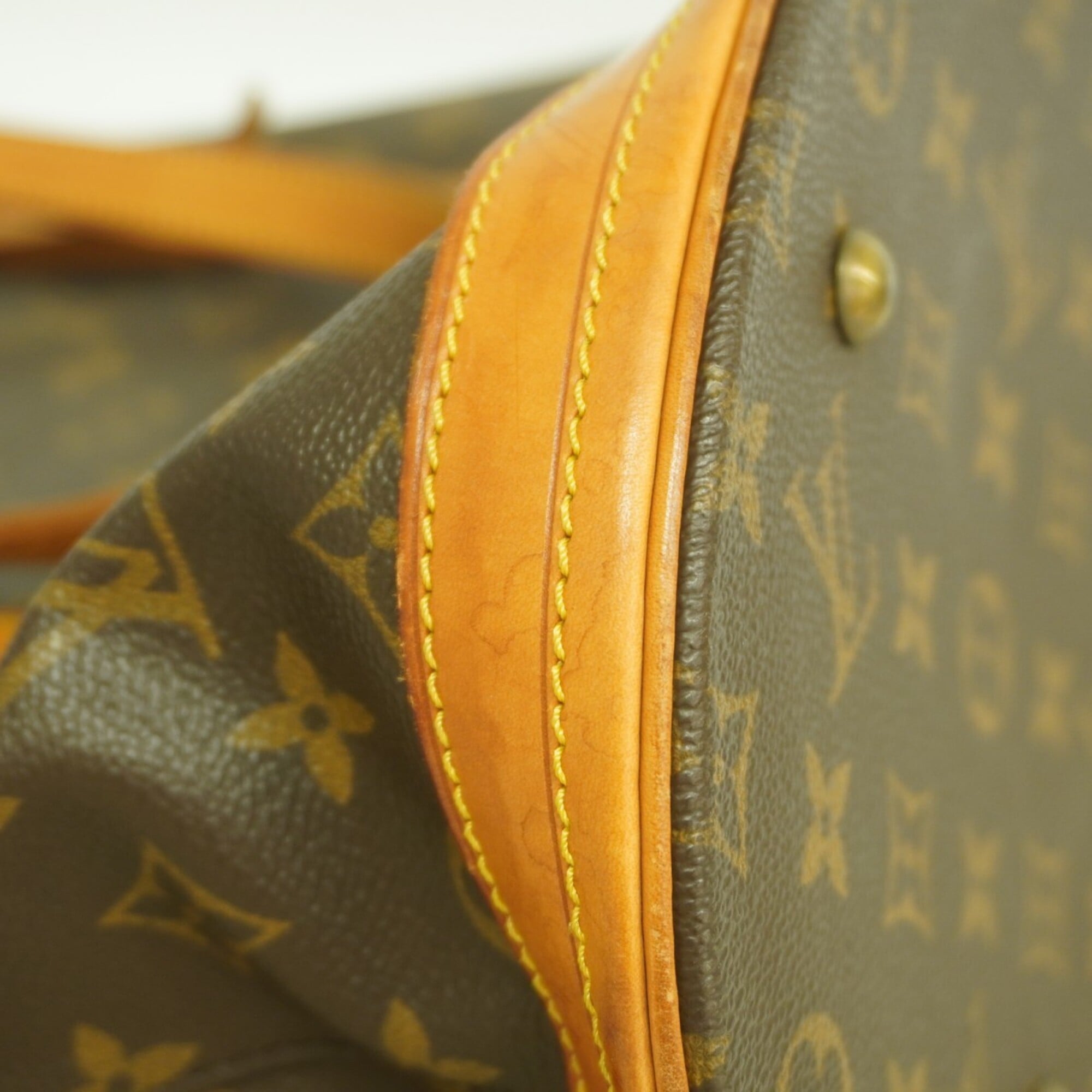 Louis Vuitton Brown Tote Bag (Pre-Owned)