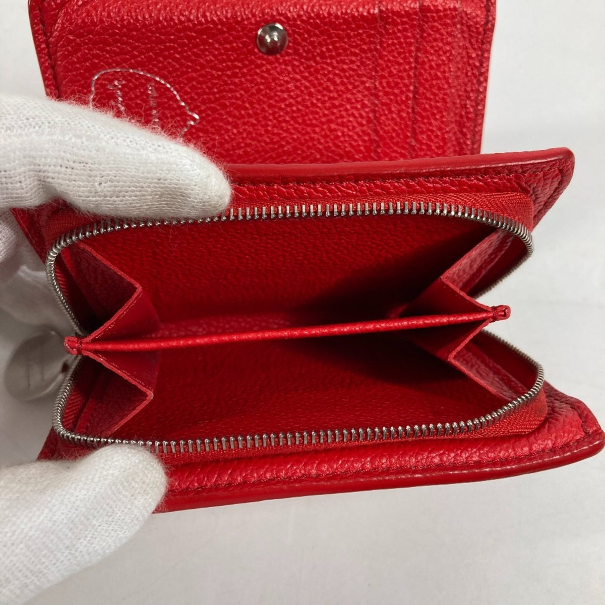 Louis Vuitton Red Color White Leather Wallet (Bi-Fold) (Pre-Owned)