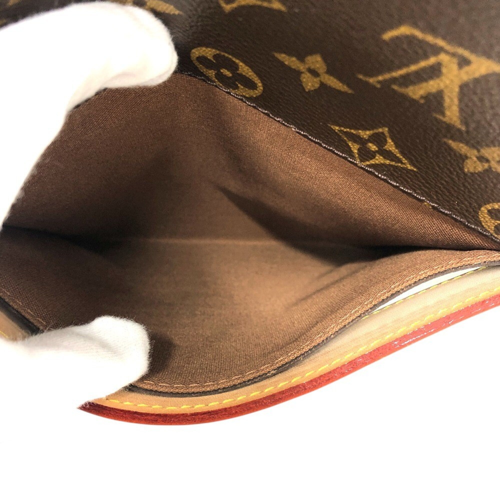 Louis Vuitton Brown Monogram Shoulder Bag (Pre-Owned)