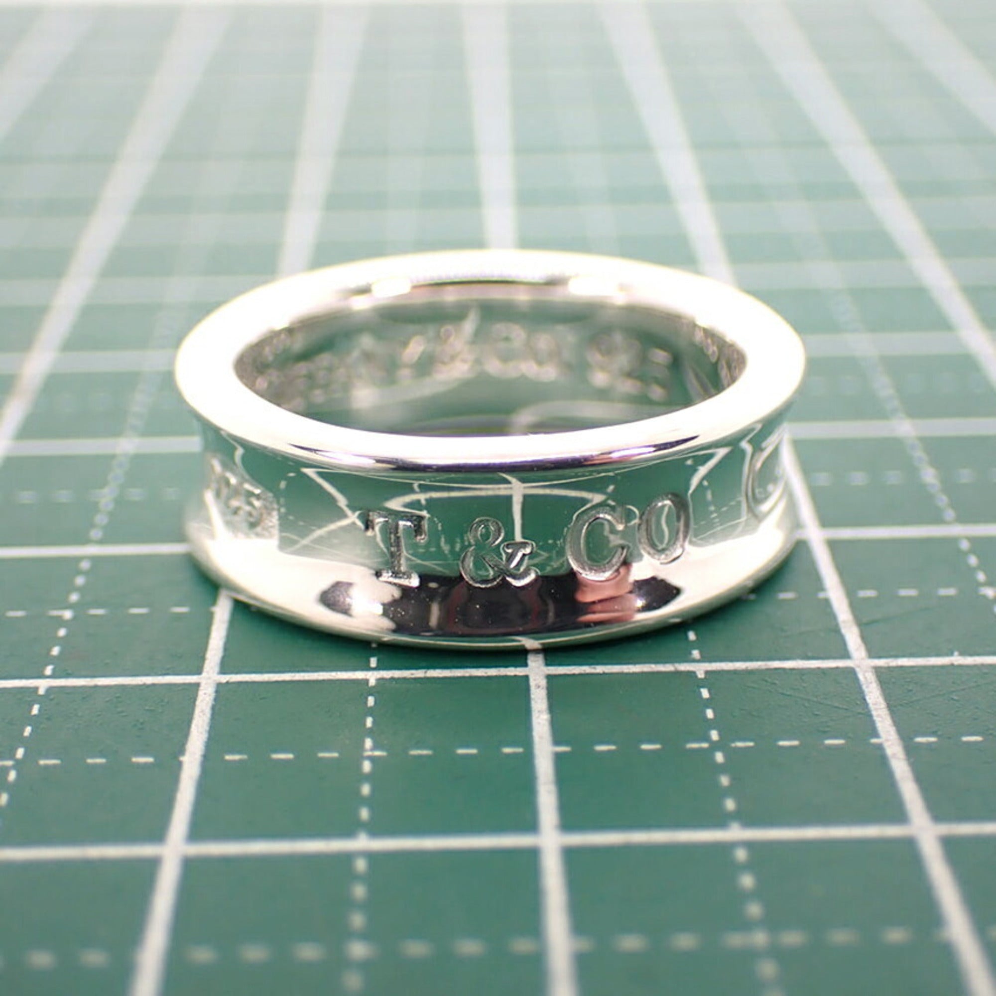 Tiffany Sterling Silver 925 Band Ring (Pre-Owned)