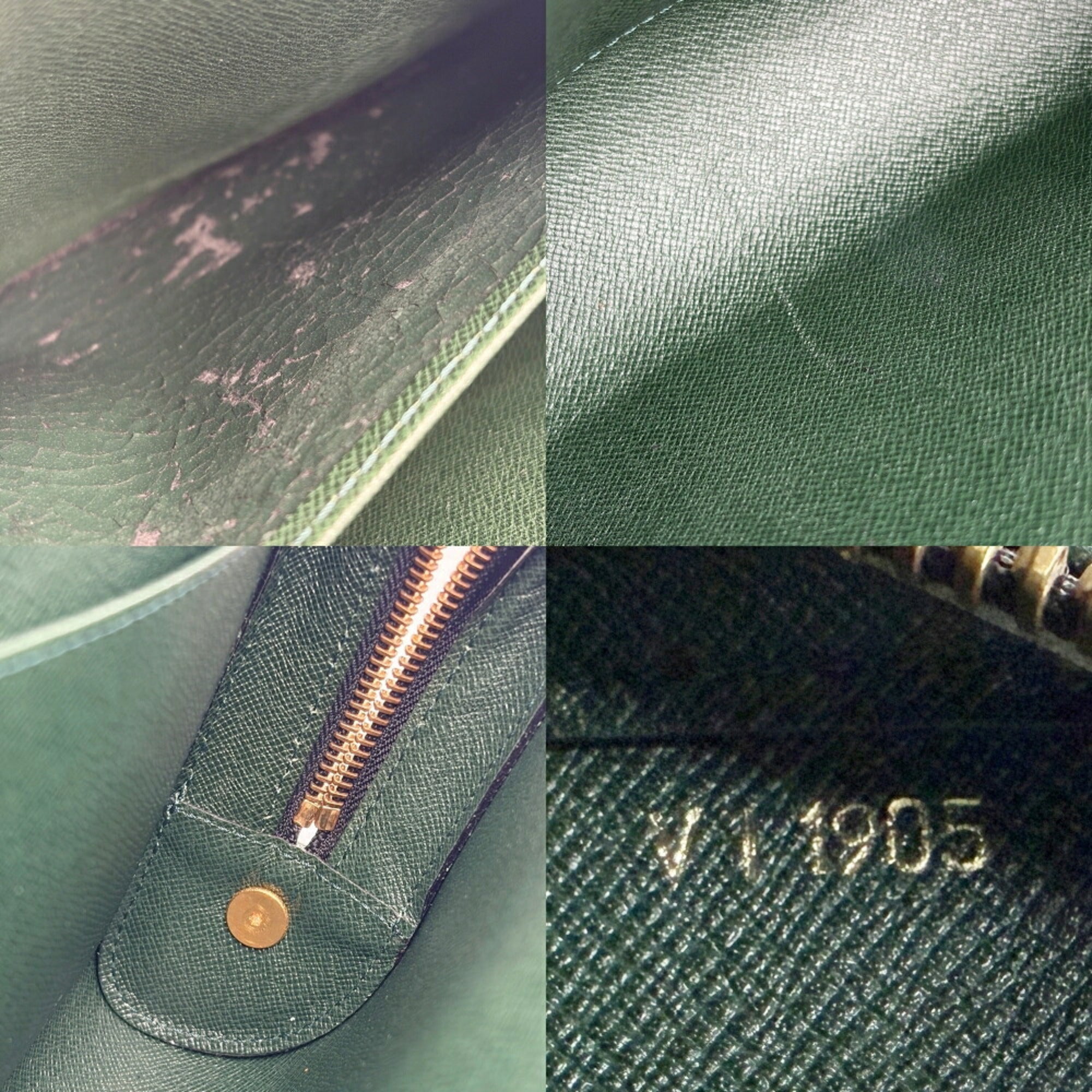 Louis Vuitton Episea Taiga Leather Leather Clutch Bag (Pre-Owned)