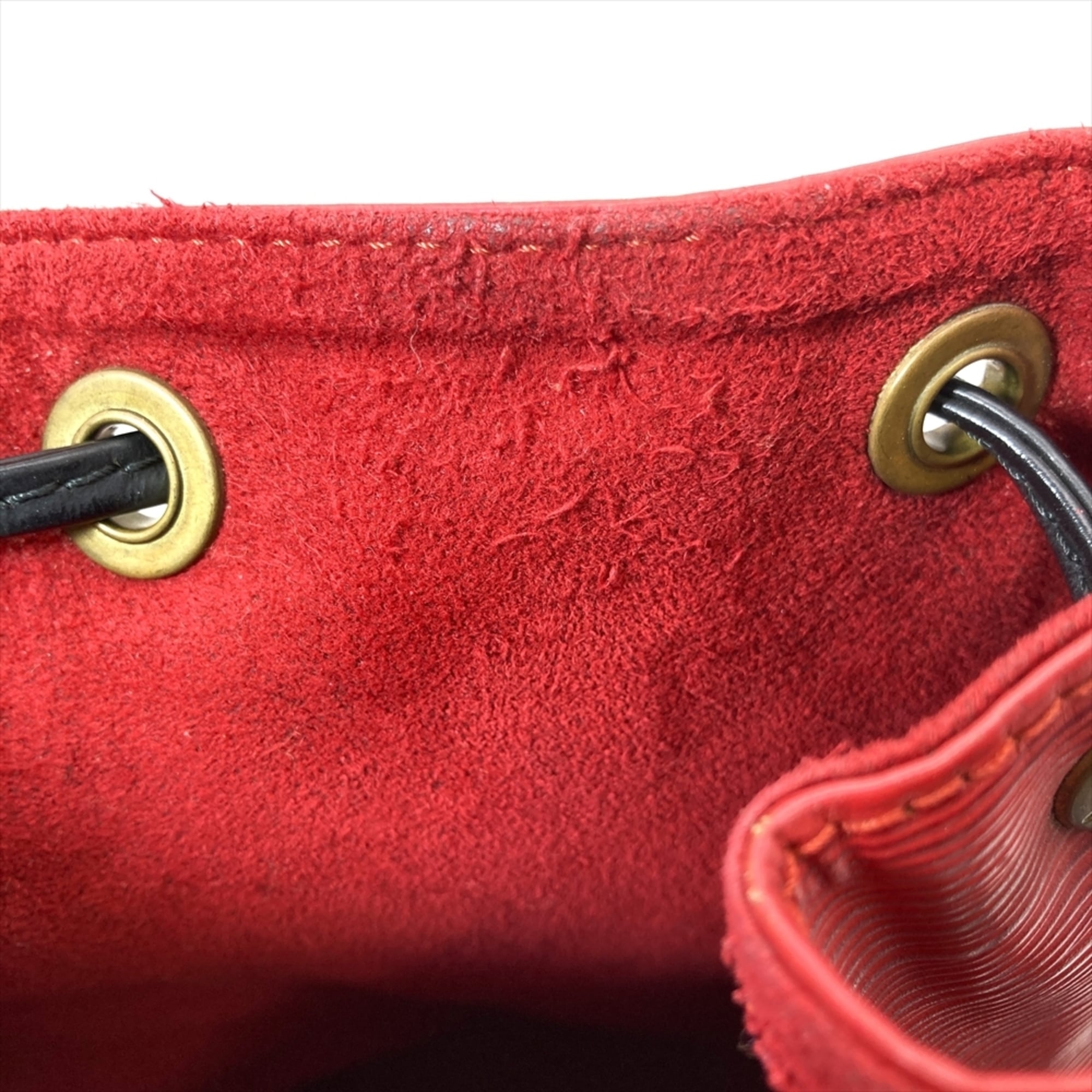 Louis Vuitton Epi Red Color Epi Leather Shoulder Bag (Pre-Owned)