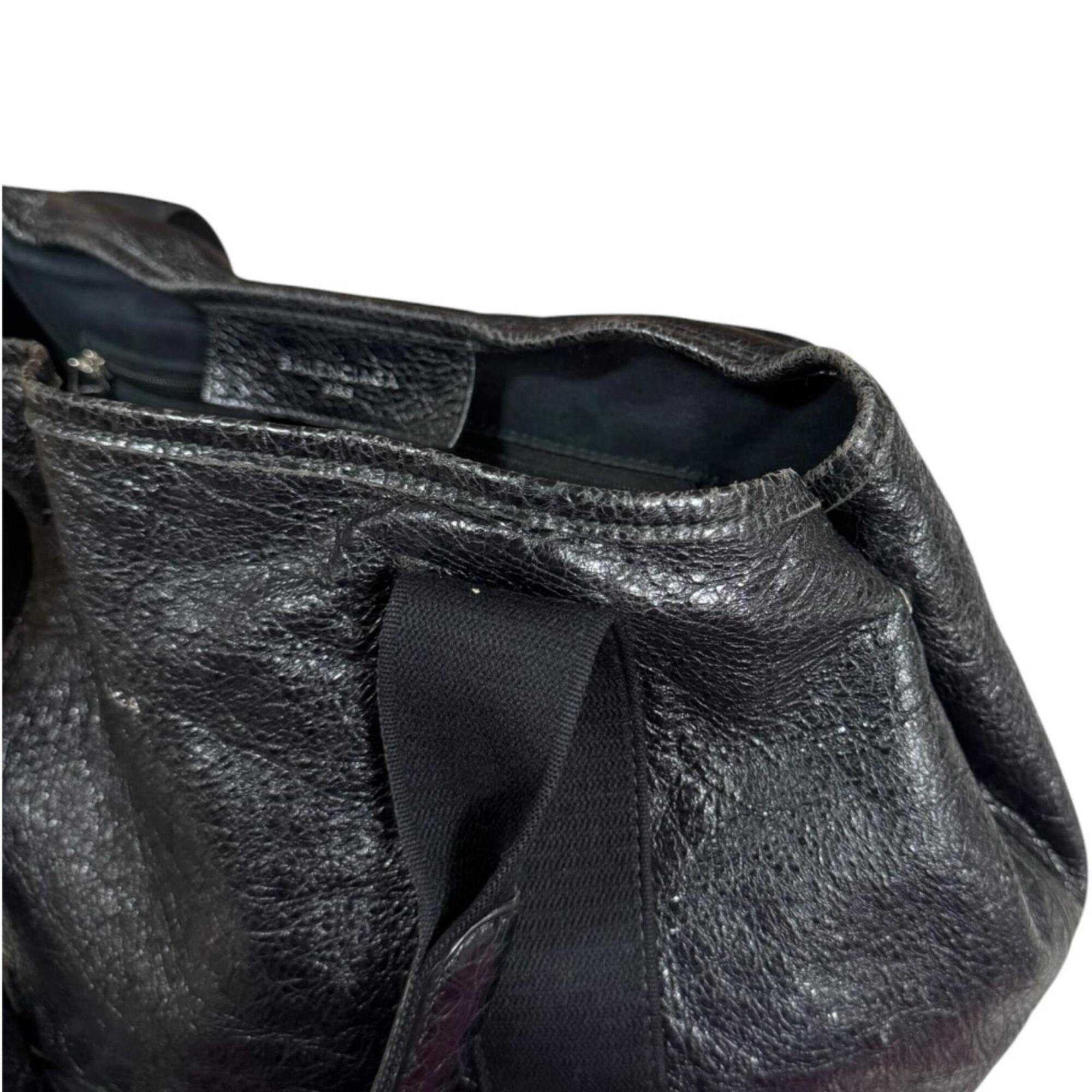 Balenciaga Black Leather Tote Bag (Pre-Owned)