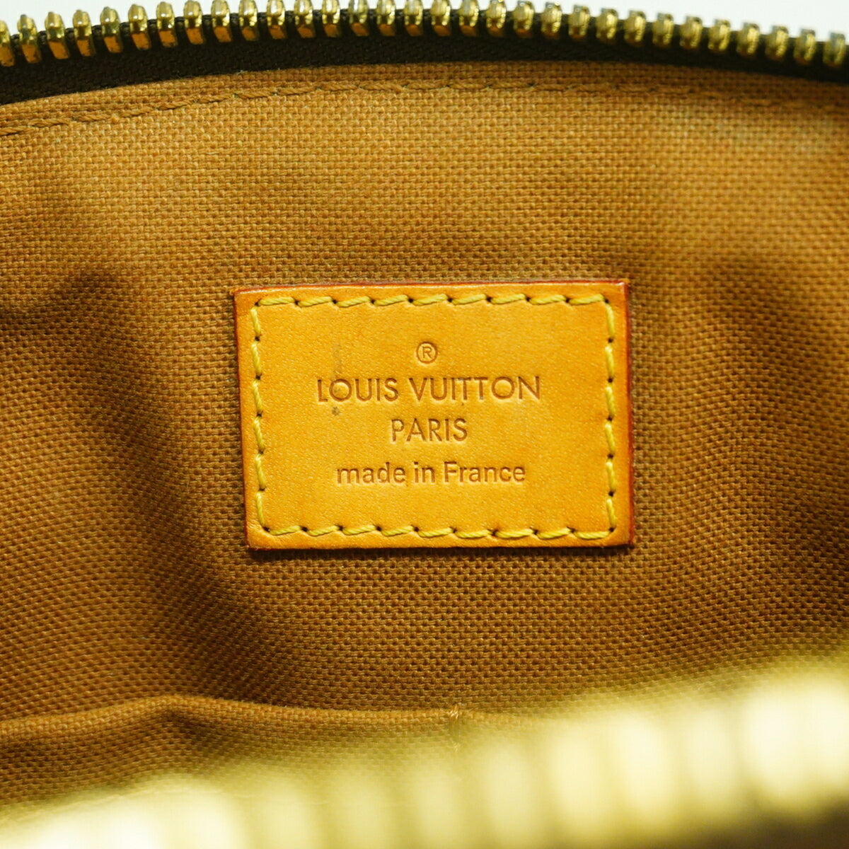 Louis Vuitton Brown Handbag (Pre-Owned)