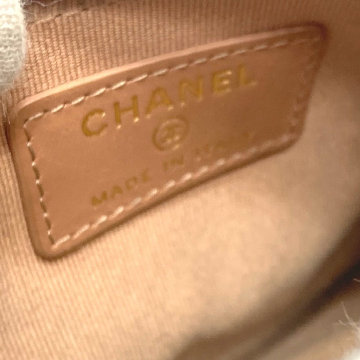 Chanel Beige Grained Calfskin Wallet (Bi-Fold) (Pre-Owned)