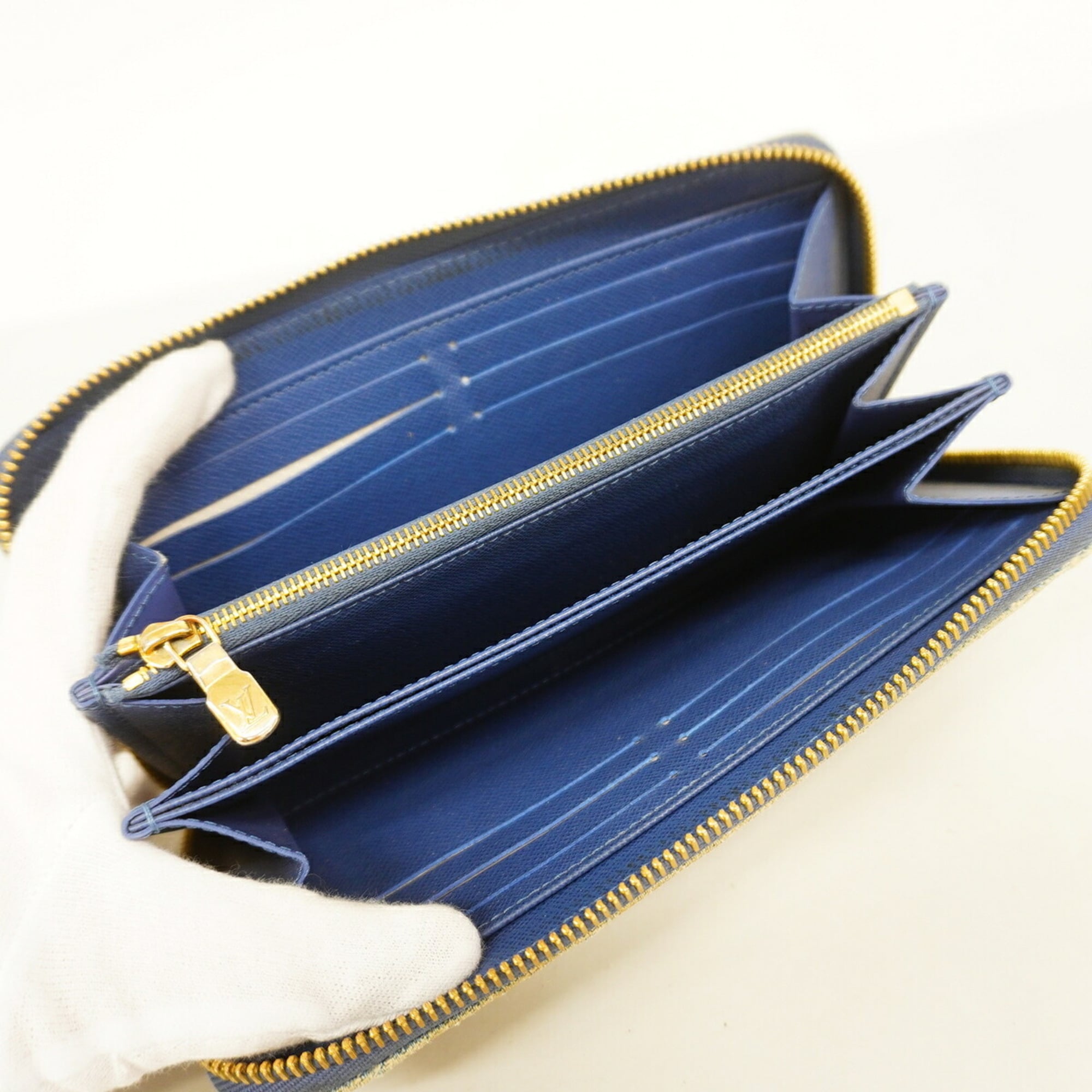 Louis Vuitton Blue Long Wallet (Bi-Fold) (Pre-Owned)