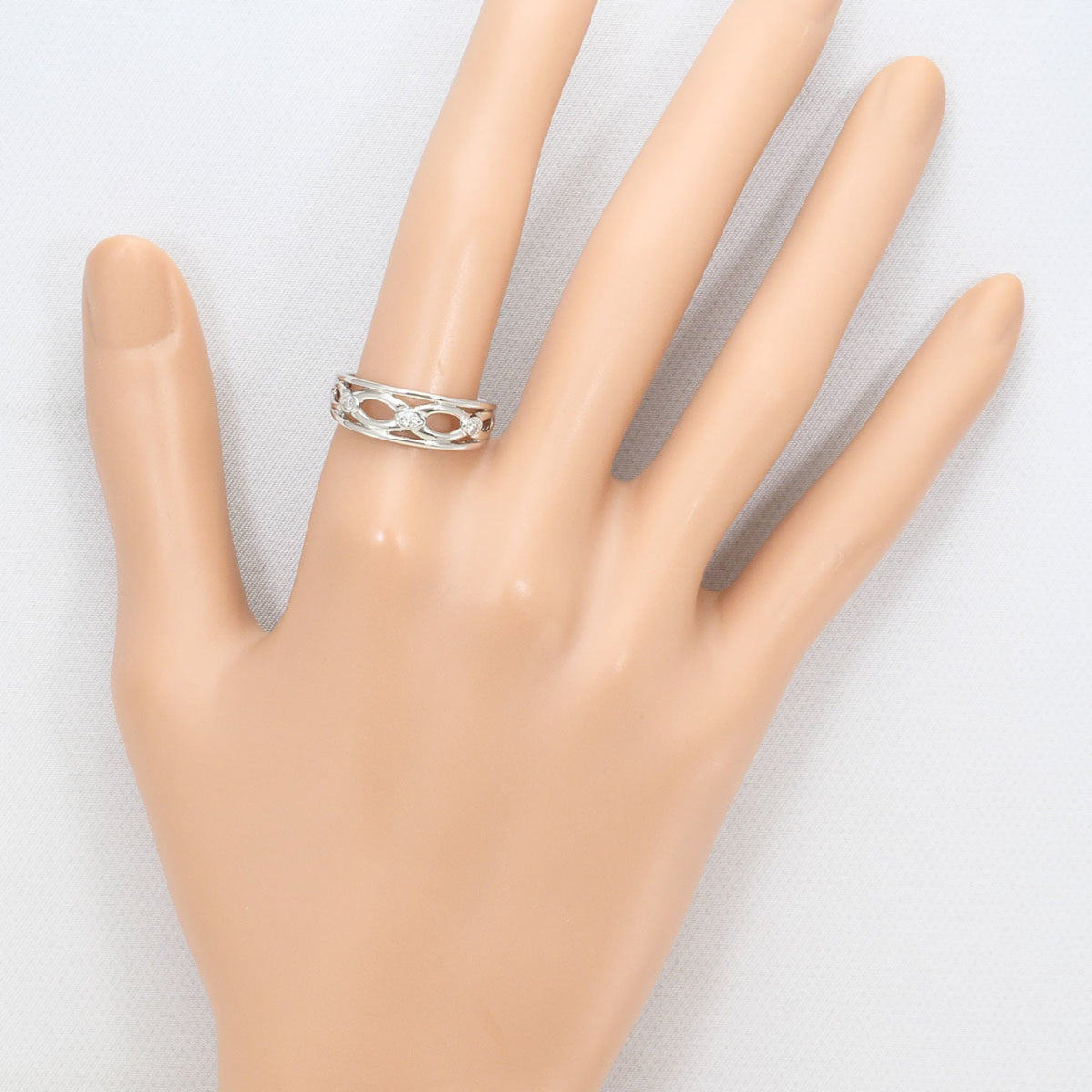 Unbranded Platinum Platinum 900 Band Ring (Pre-Owned)