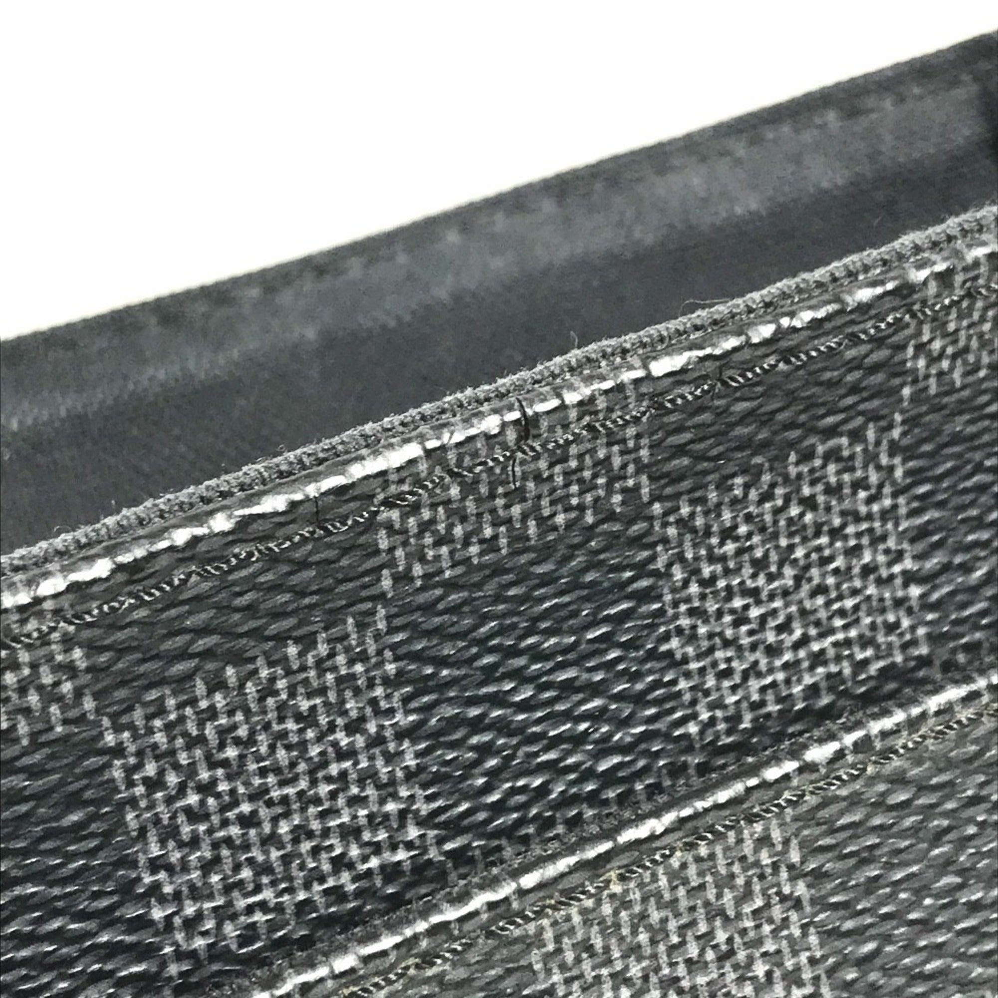 Louis Vuitton Black Damier Graphite Messenger Bag Shoulder Bag (Pre-Owned)