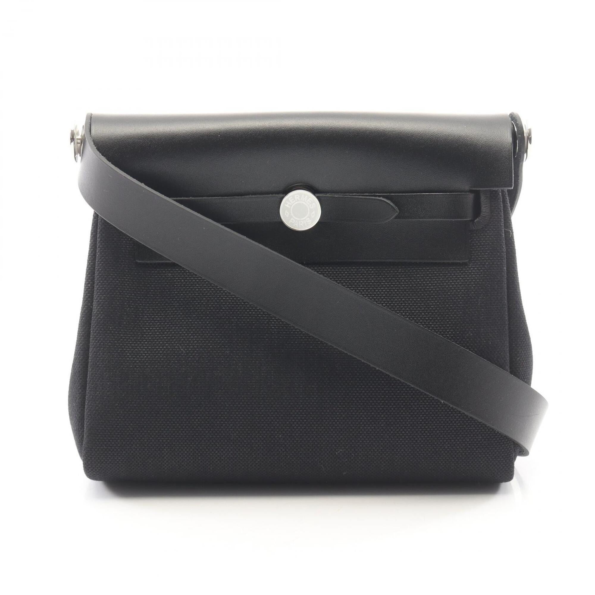 Hermes Black Handbag Shoulder Bag (Pre-Owned)