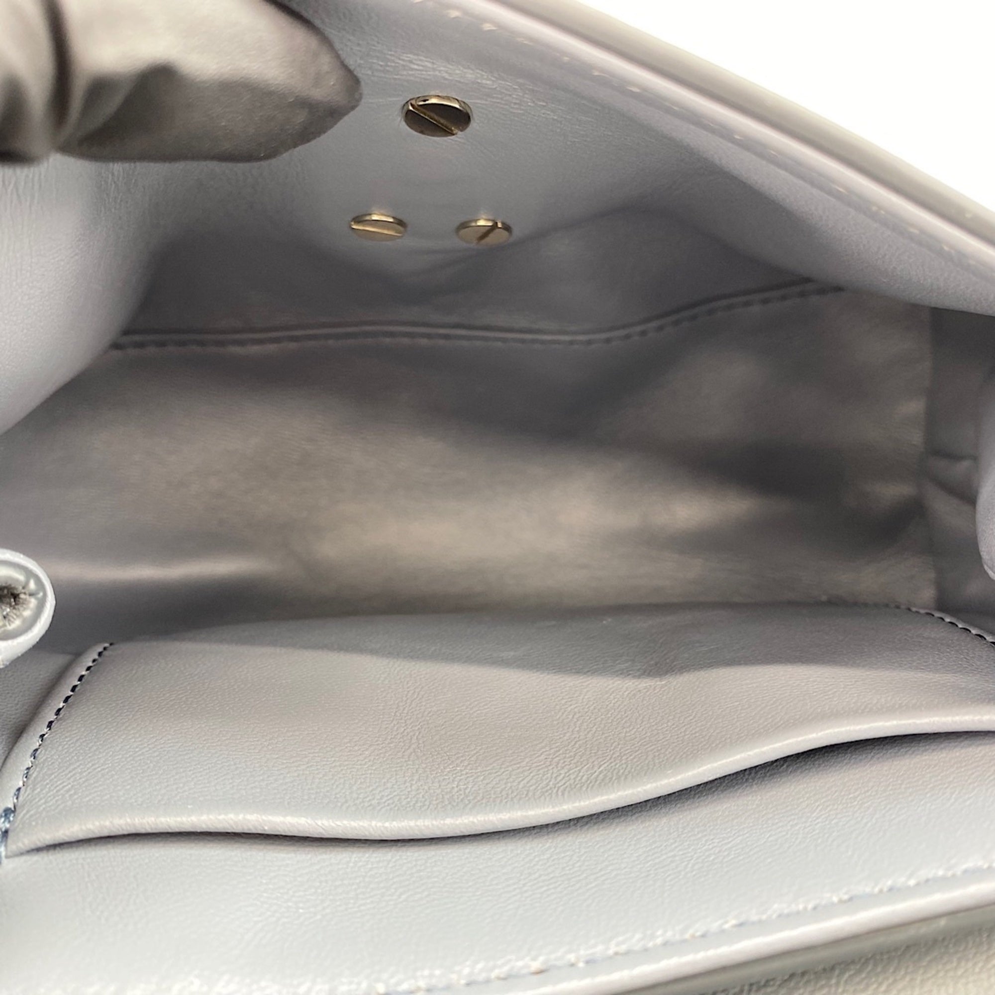 Chloé Gray Handbag (Pre-Owned)