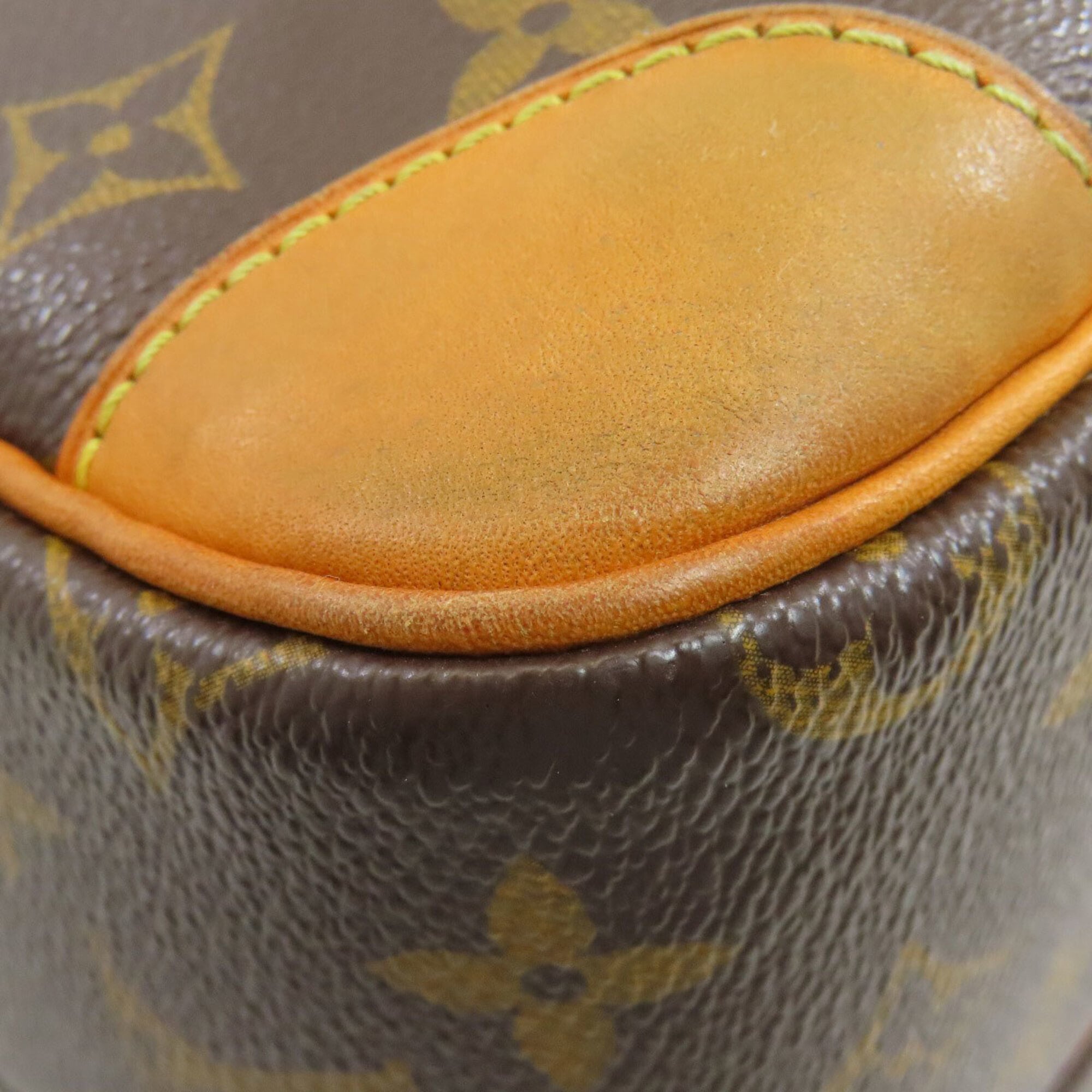 Louis Vuitton Monogram Monogram Shoulder Bag (Pre-Owned)