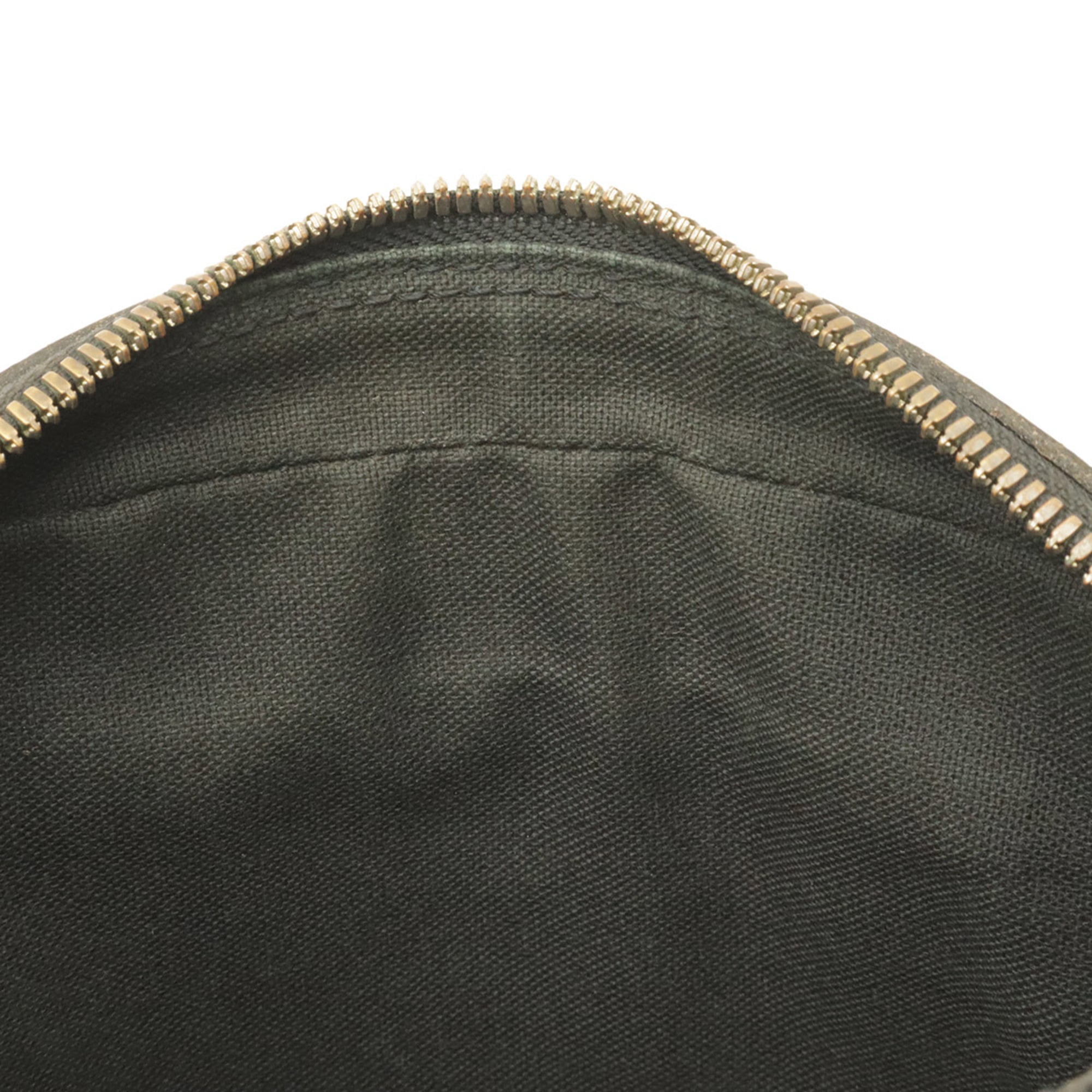 Louis Vuitton Ardoise Black Taiga Leather Shoulder Bag (Pre-Owned)
