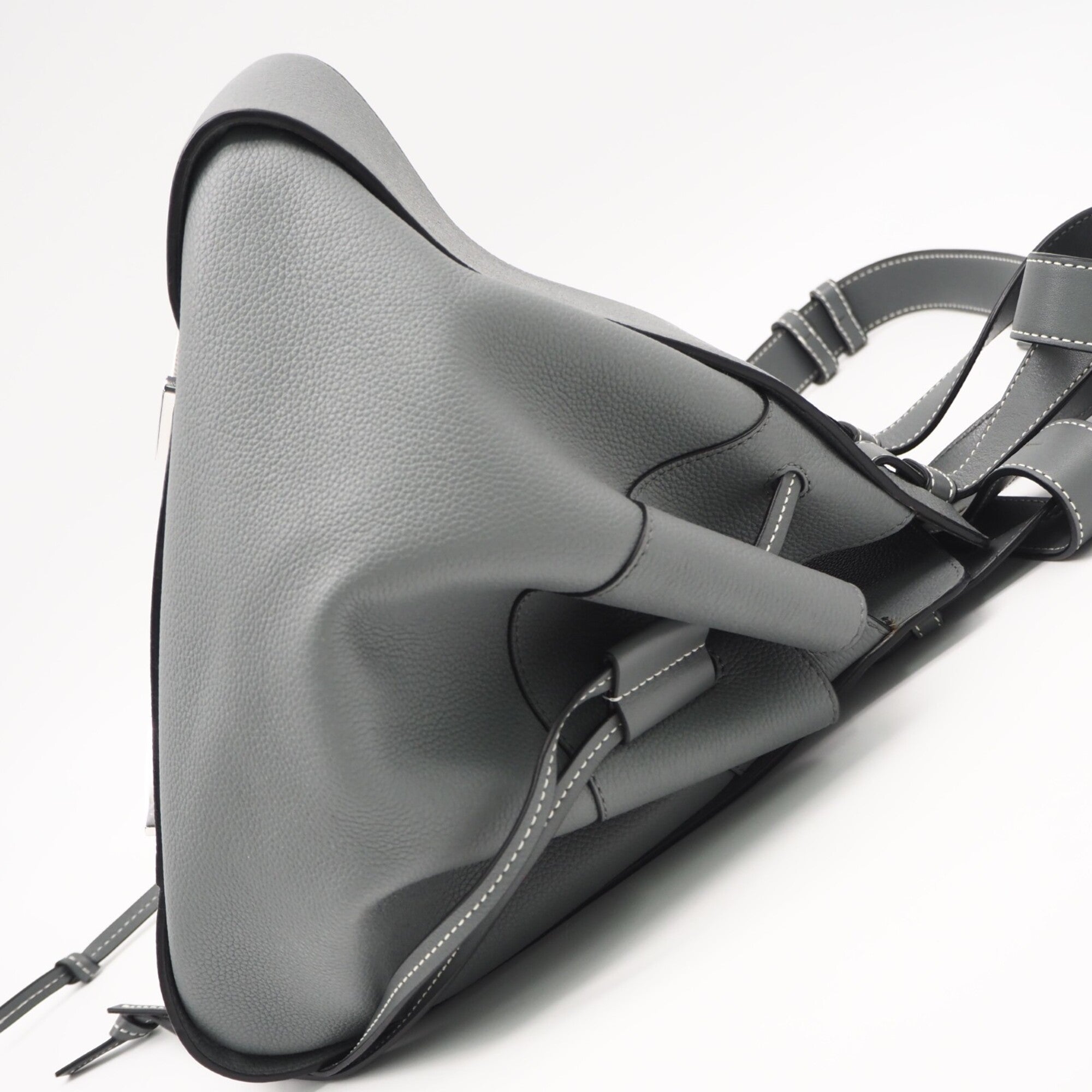 Loewe Hammock Gray Handbag (Pre-Owned)