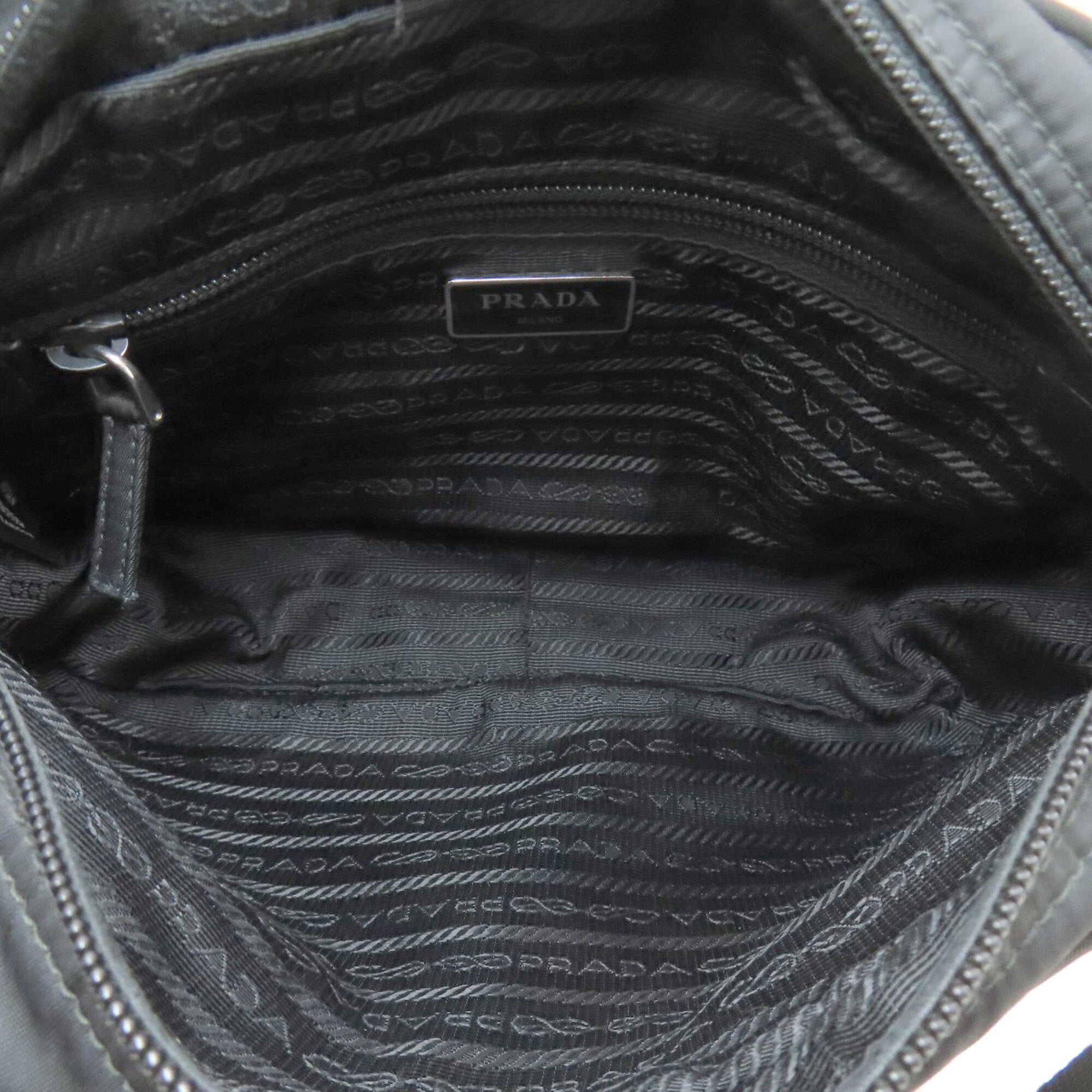 Prada Black Nylon Shoulder Bag (Pre-Owned)