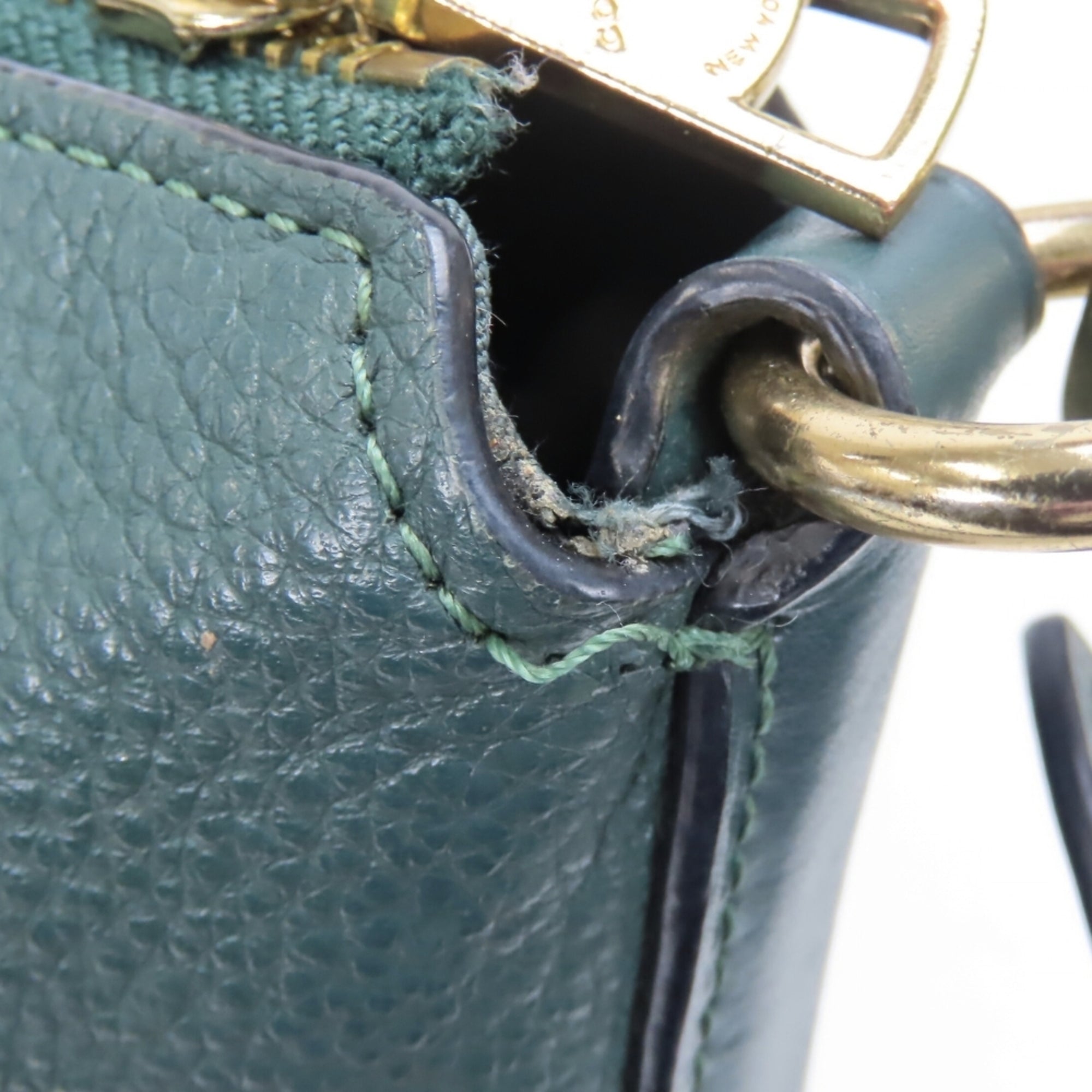 Coach Dark Green Leather Shoulder Bag (Pre-Owned)