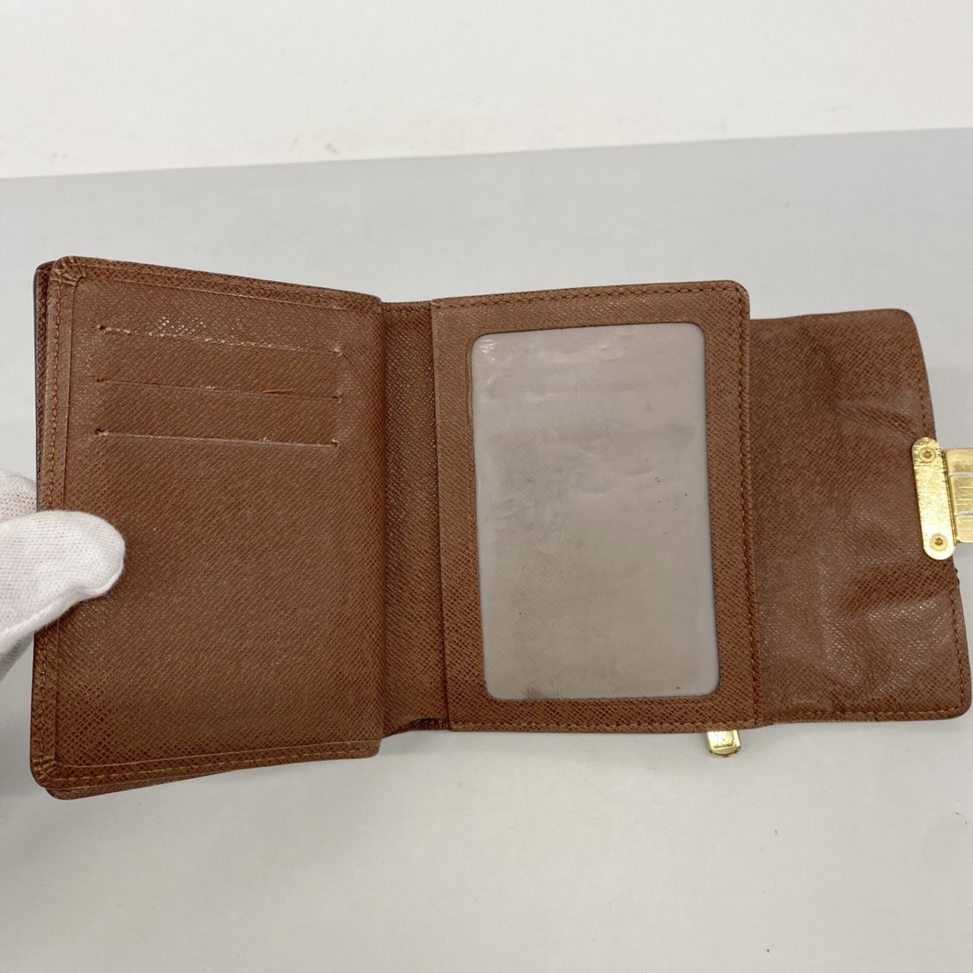 Louis Vuitton Brown Wallet (Tri-Fold) (Pre-Owned)