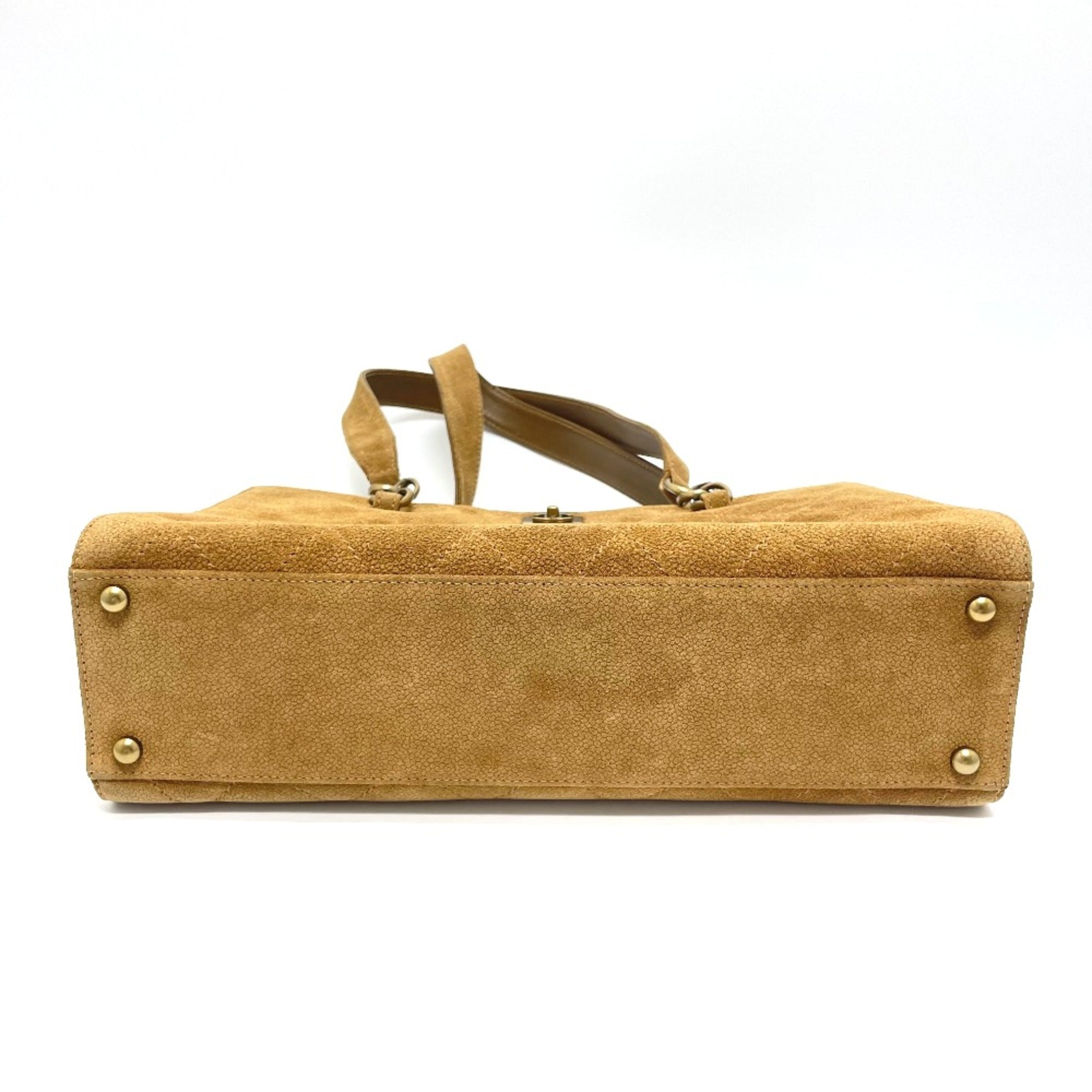 Chanel Brown Leather Shoulder Bag (Pre-Owned)