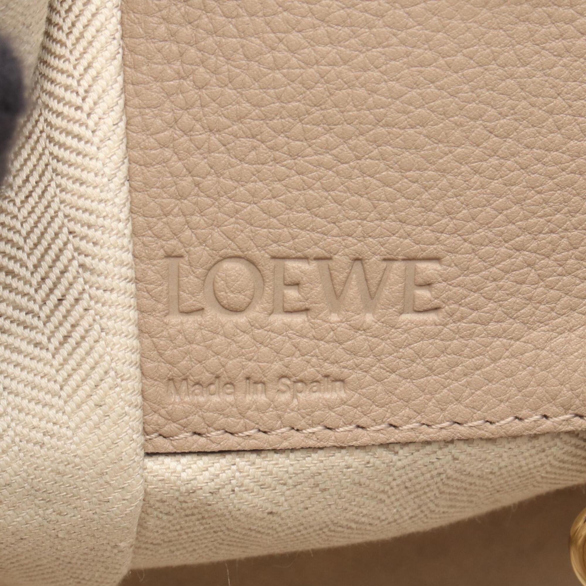 Loewe Beige Leather Handbag (Pre-Owned)