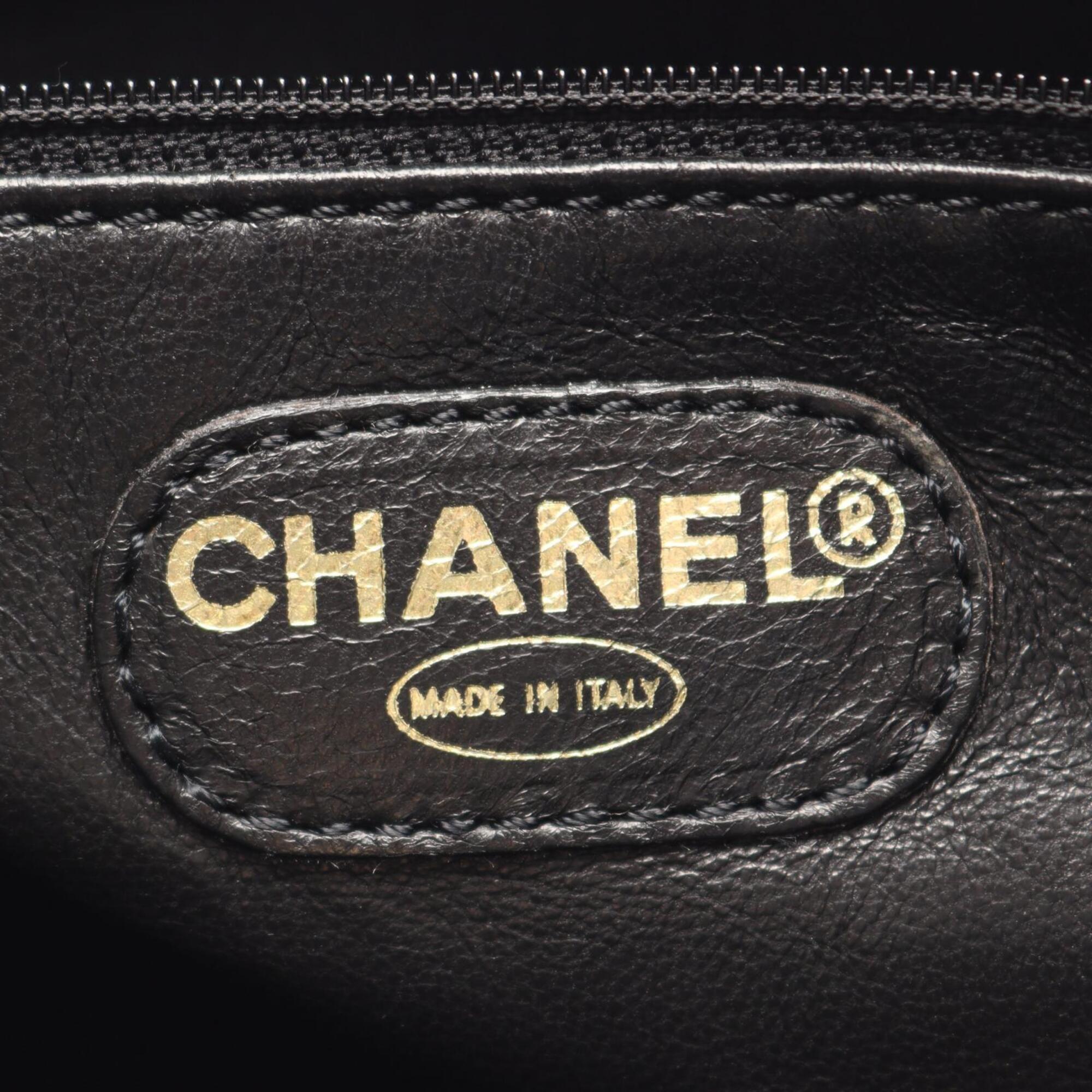 Chanel Black Grained Calfskin Handbag Tote Bag (Pre-Owned)