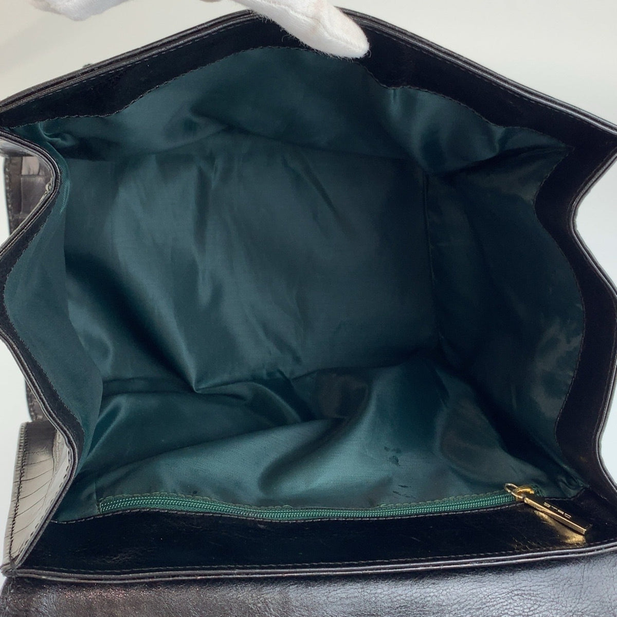 Etro Black Leather Handbag (Pre-Owned)