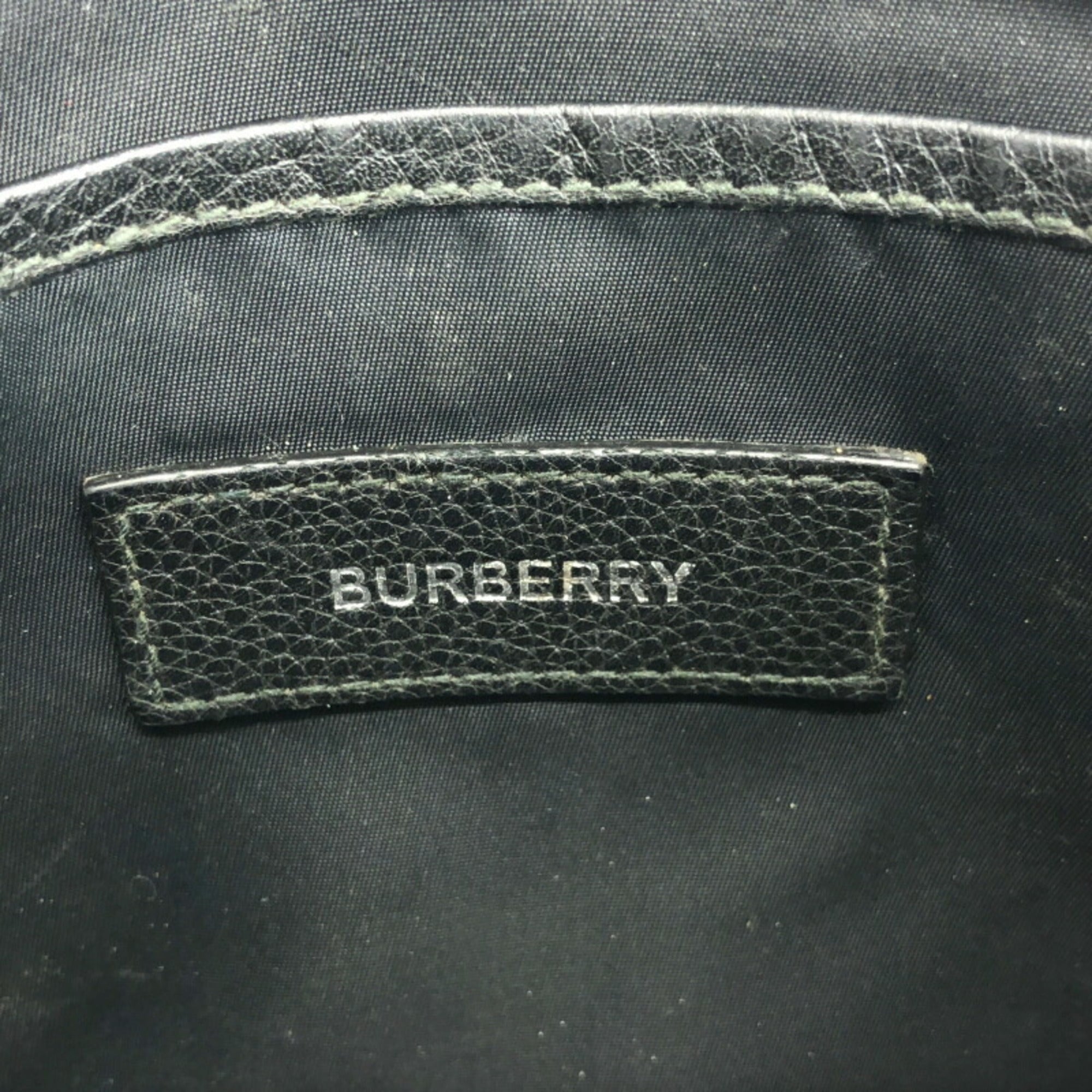 Burberry Black Shoulder Bag (Pre-Owned)