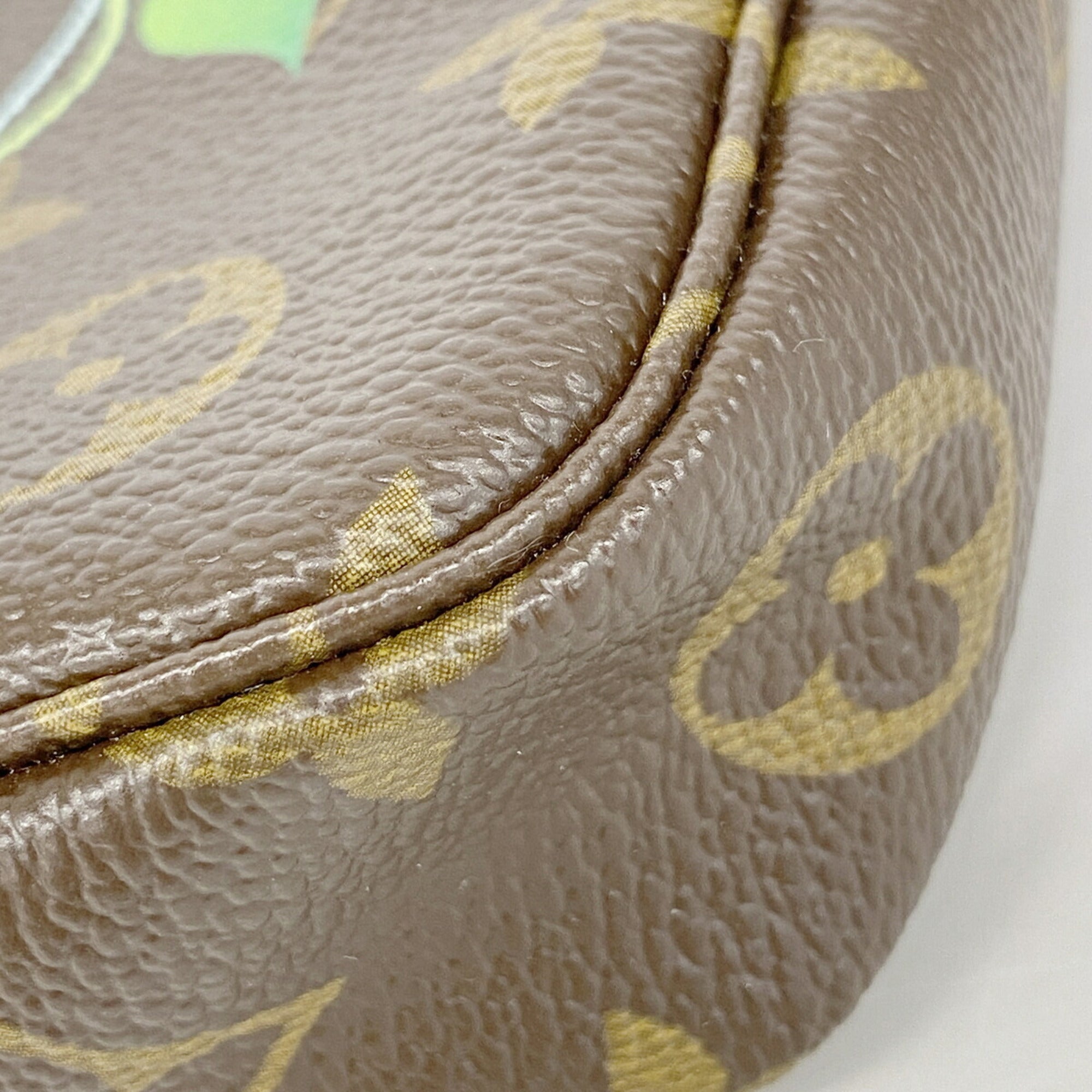 Louis Vuitton Brown Red Color Pouch (Pre-Owned)