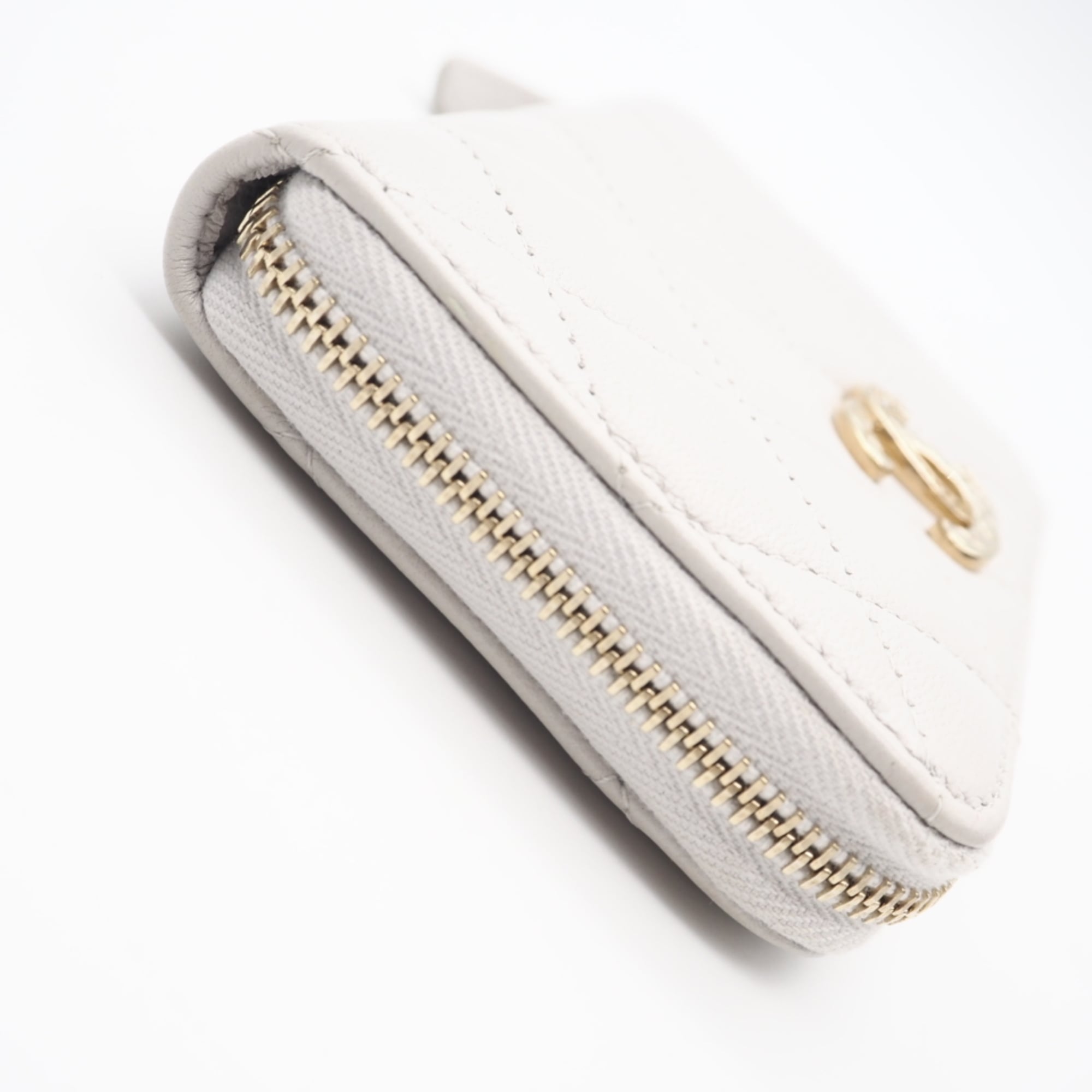 Chanel Gray Leather Coin Purse/Coin Case (Pre-Owned)