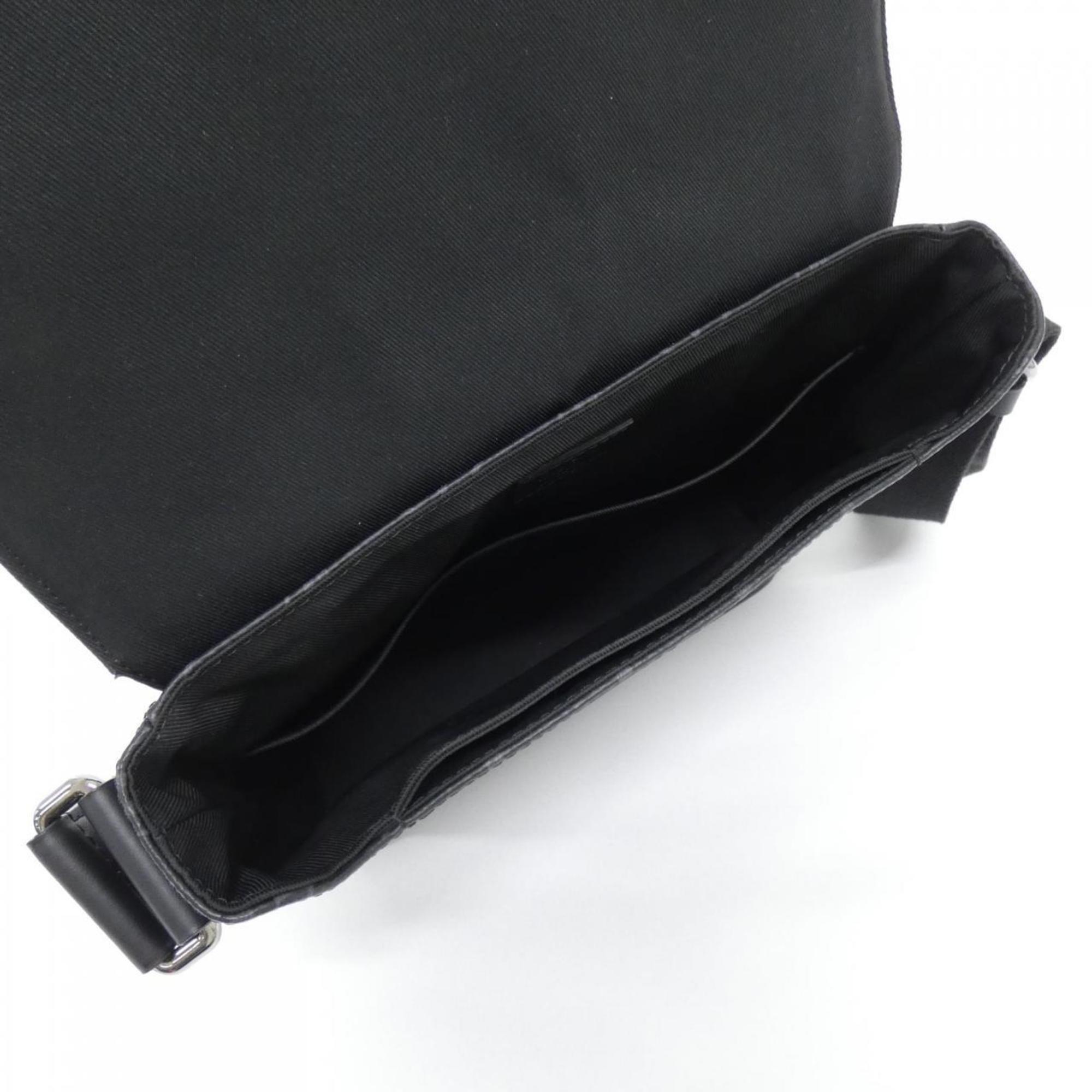Louis Vuitton Black Coated Canvas Shoulder Bag (Pre-Owned)