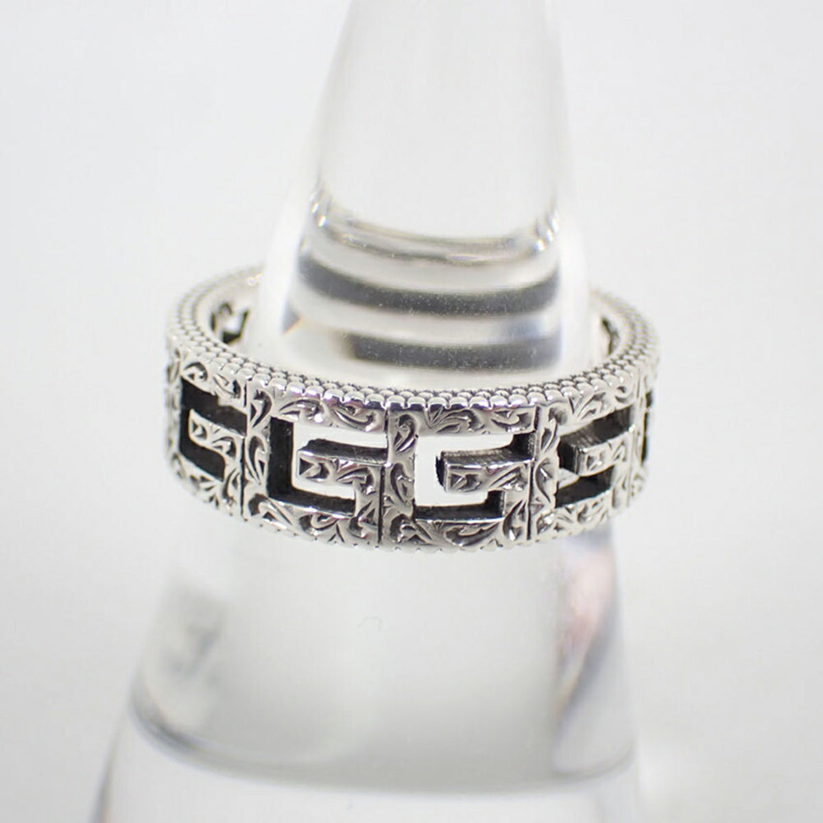 Gucci Sterling Silver 925 Band Ring (Pre-Owned)