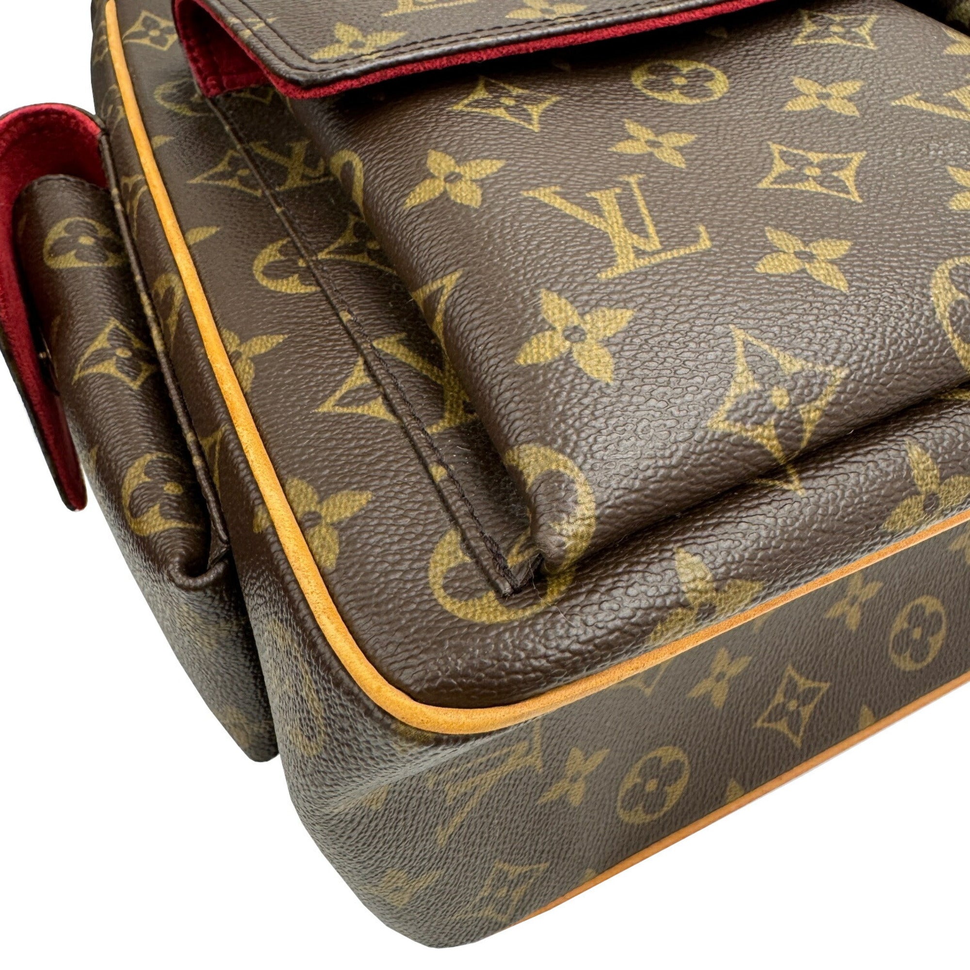 Louis Vuitton Brown Monogram Monogram Shoulder Bag (Pre-Owned)
