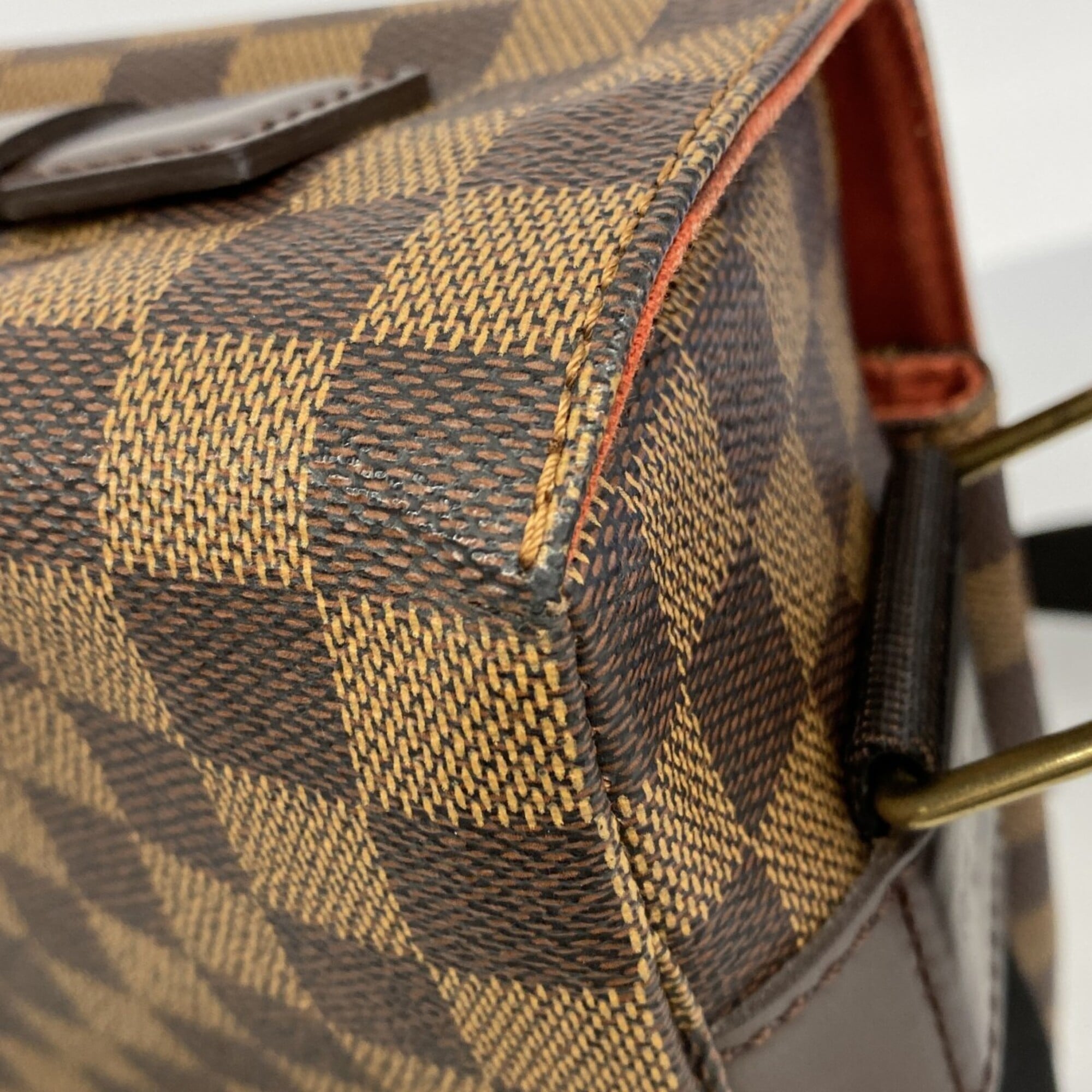 Louis Vuitton Ebene Handbag (Pre-Owned)