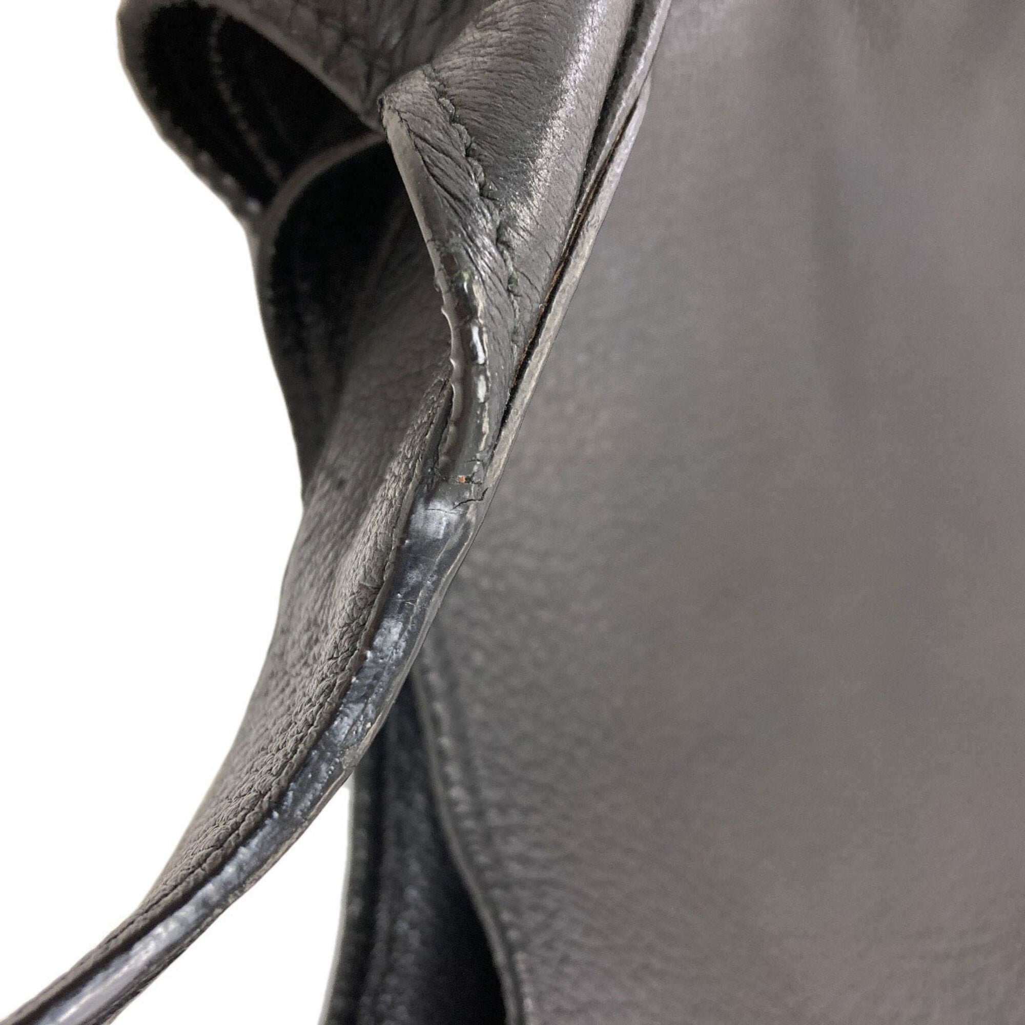 Prada Black Leather Shoulder Bag (Pre-Owned)