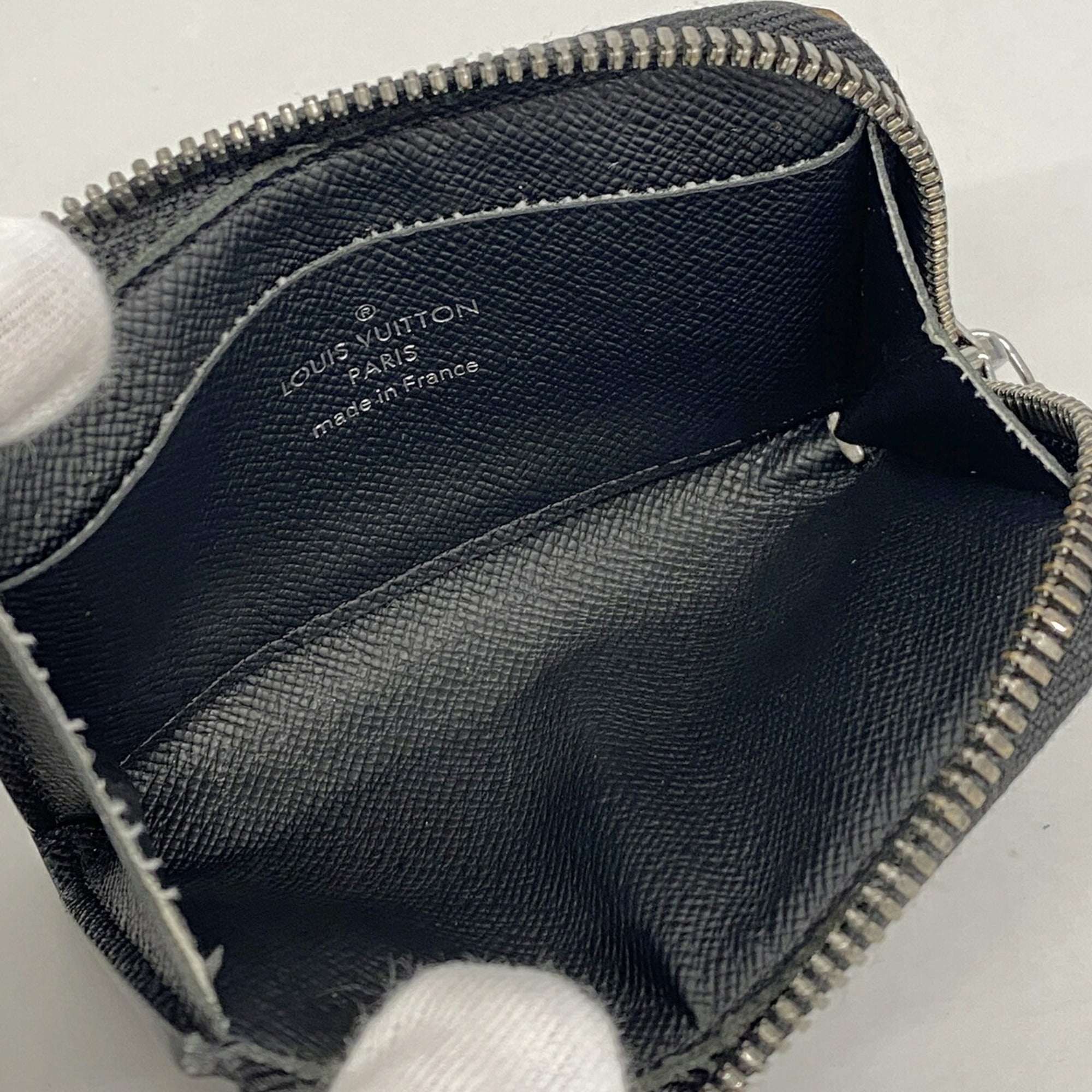Louis Vuitton Black Coin Purse/Coin Case (Pre-Owned)