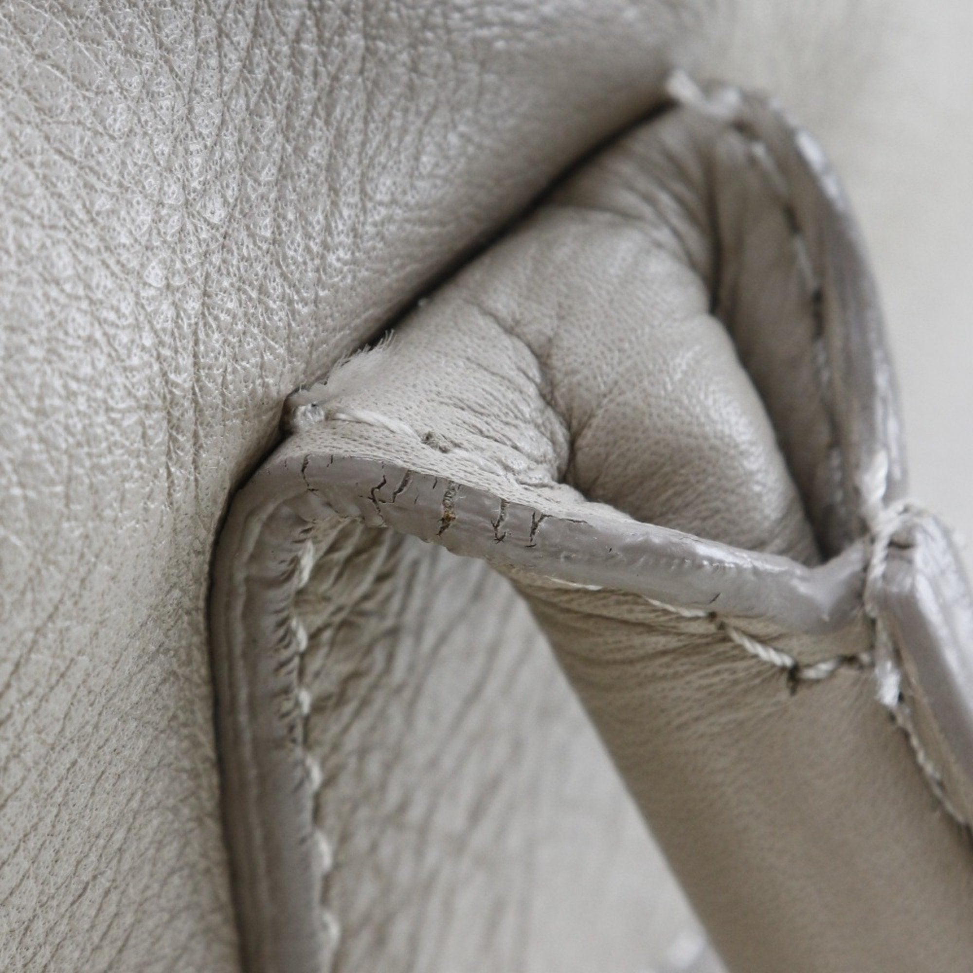 See By Chloé Beige Leather Handbag (Pre-Owned)