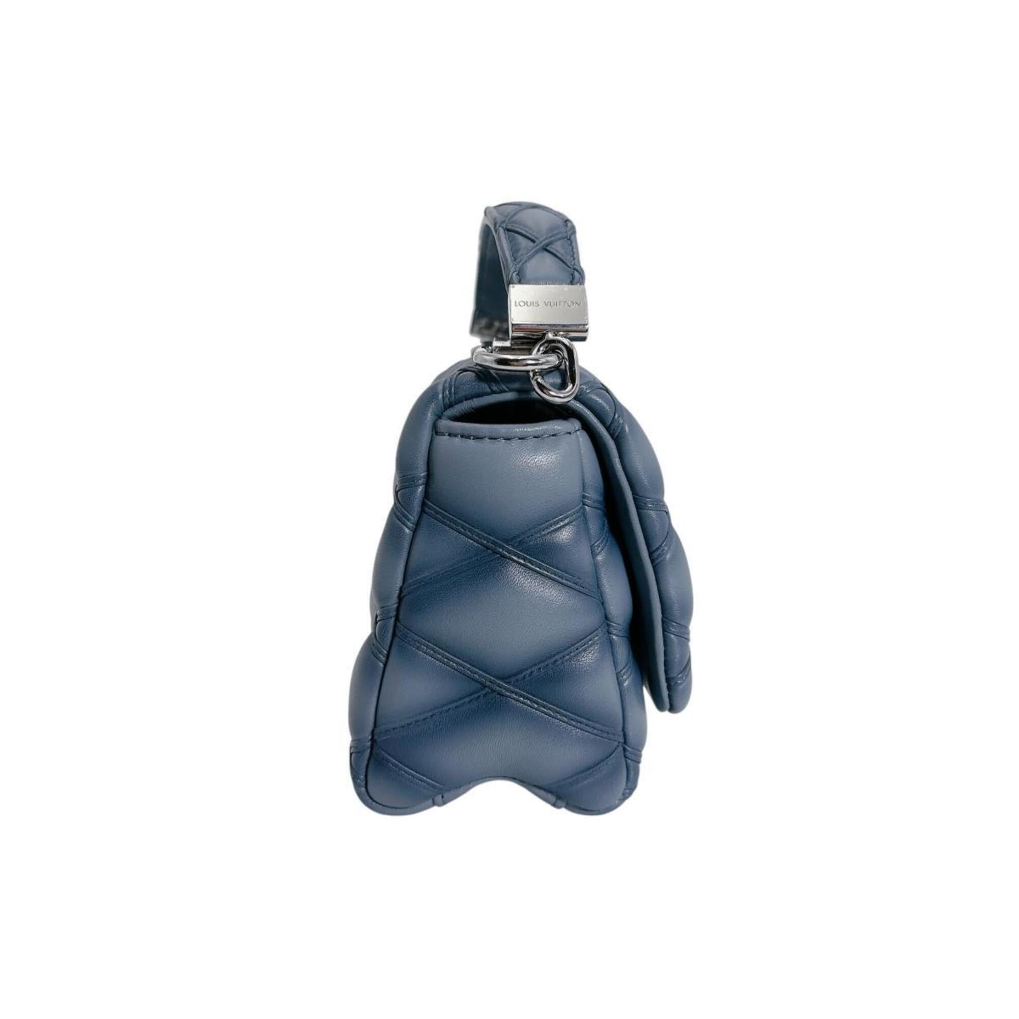 Louis Vuitton Blue Leather Handbag (Pre-Owned)