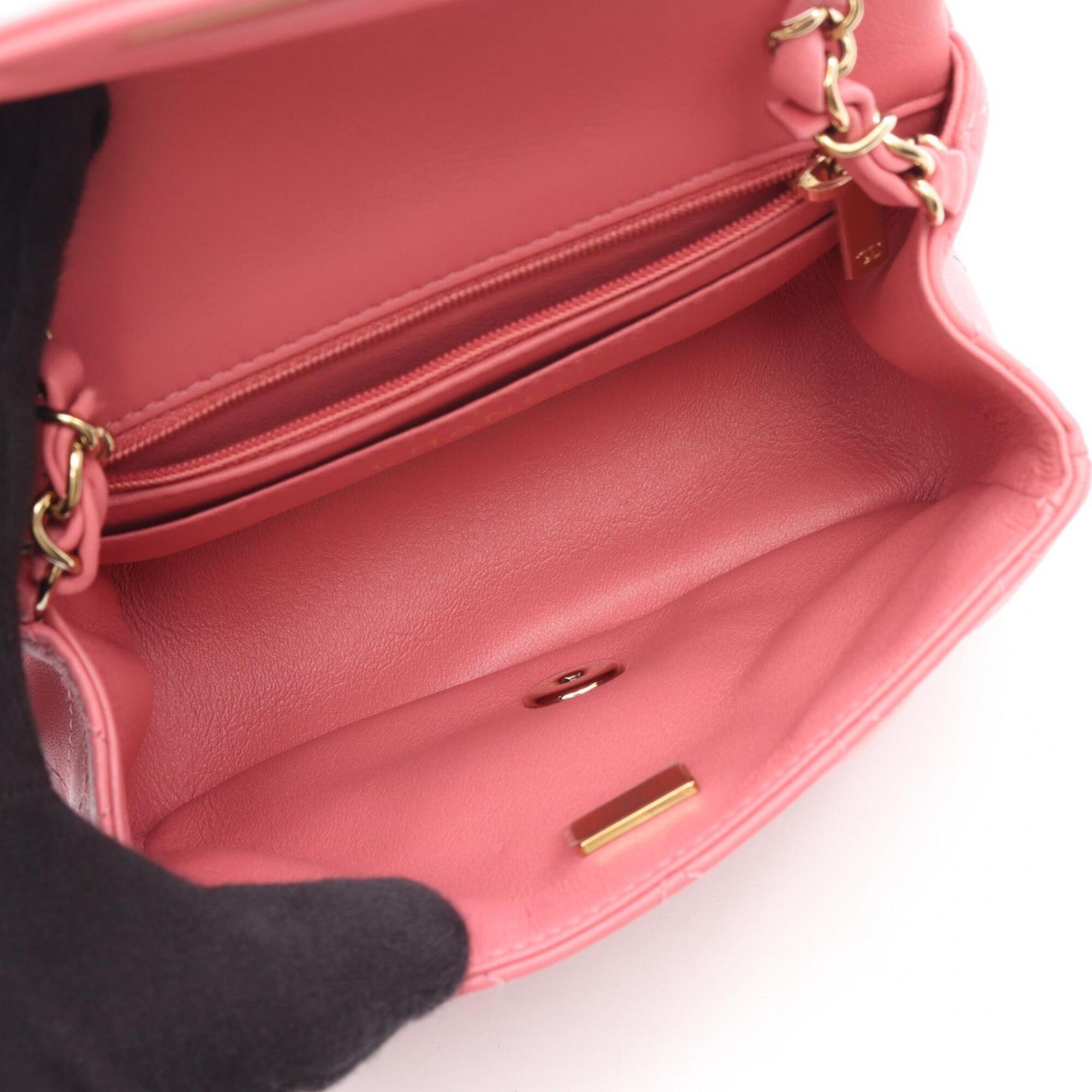 Chanel Pink Leather Handbag Shoulder Bag (Pre-Owned)