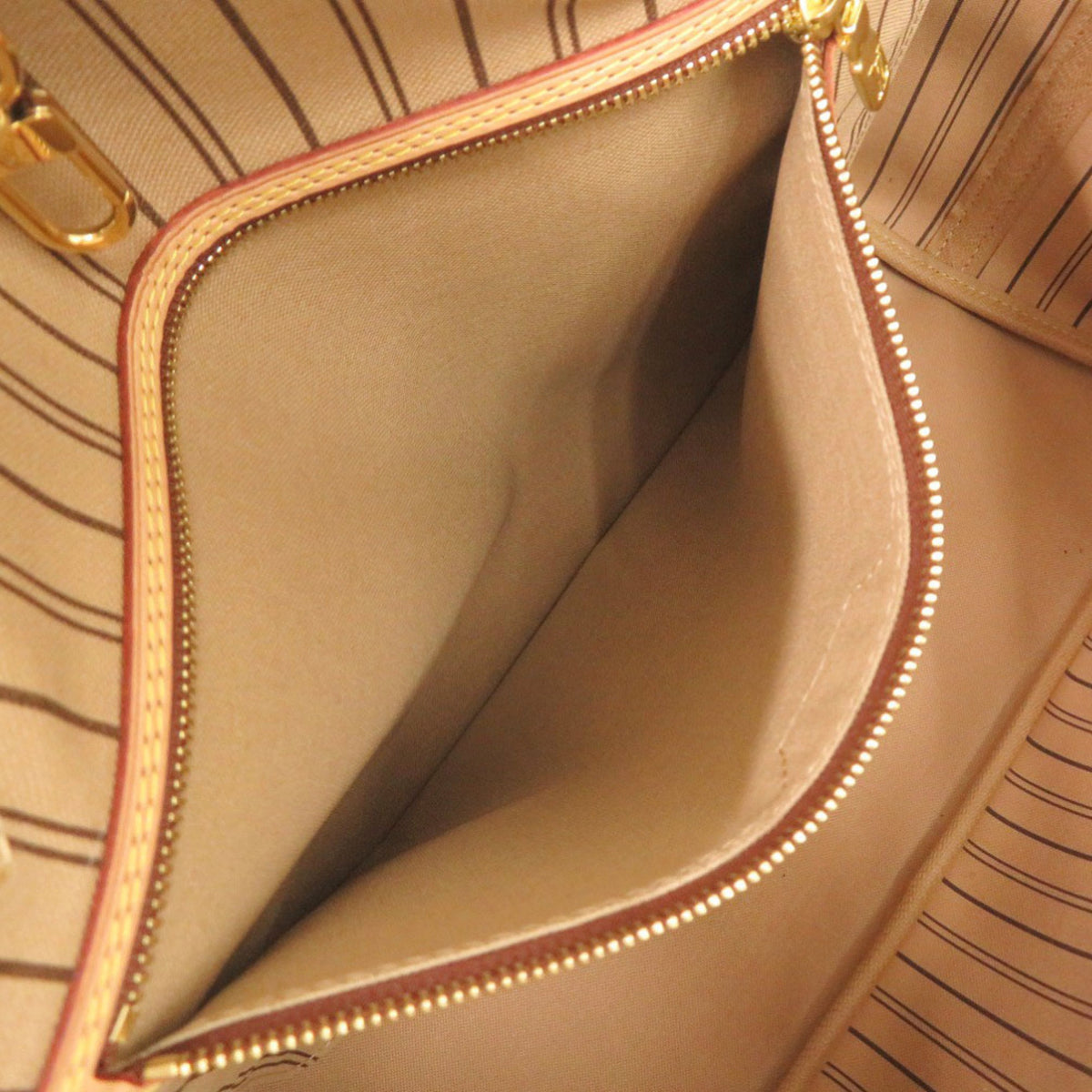 Louis Vuitton Brown Monogram Monogram Handbag Tote Bag (Pre-Owned)