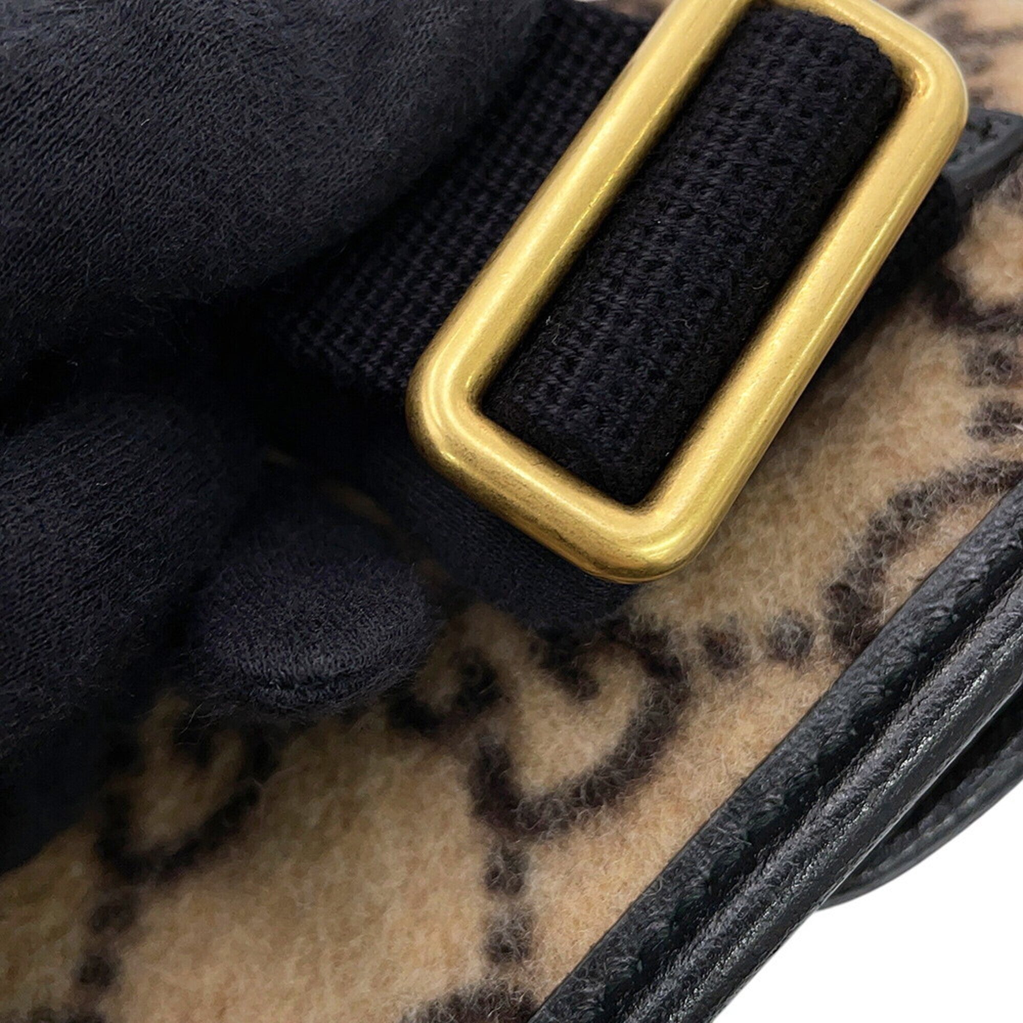 Gucci Beige Black Wool Leather Handbag Sling Bag (Pre-Owned)
