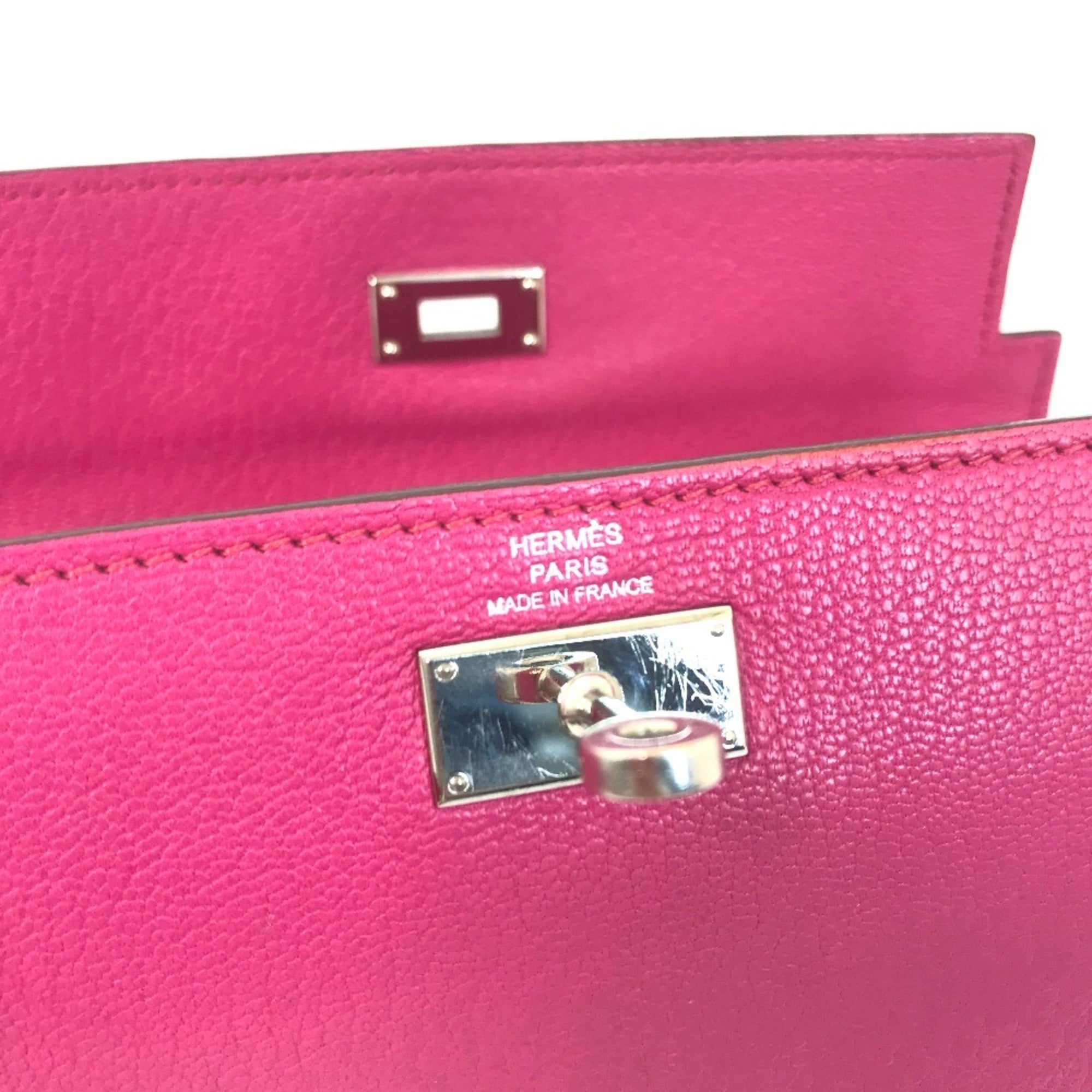 Hermes Pink Chevre Leather Long Wallet (Bi-Fold) (Pre-Owned)
