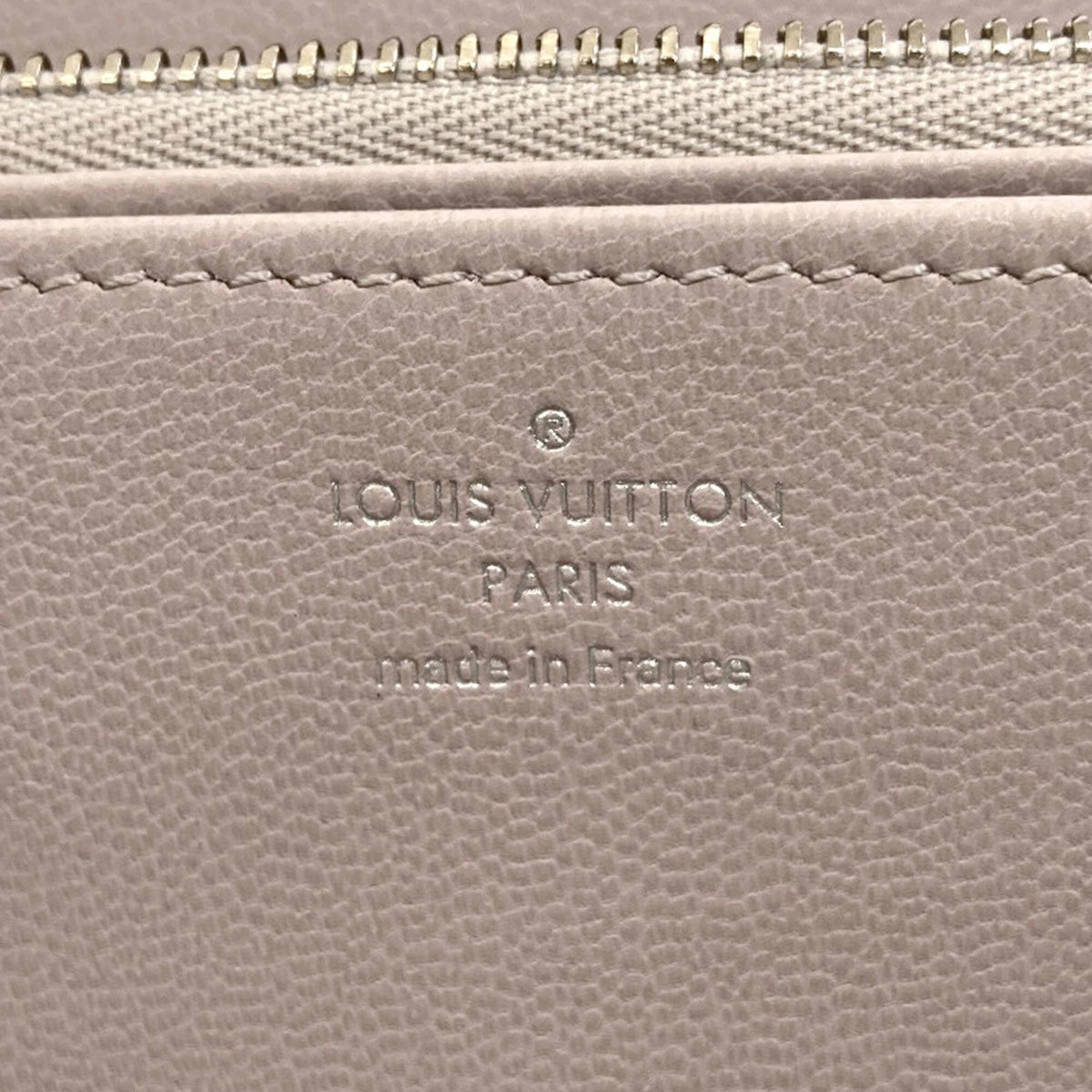 Louis Vuitton Leather Long Wallet (Bi-Fold) (Pre-Owned)