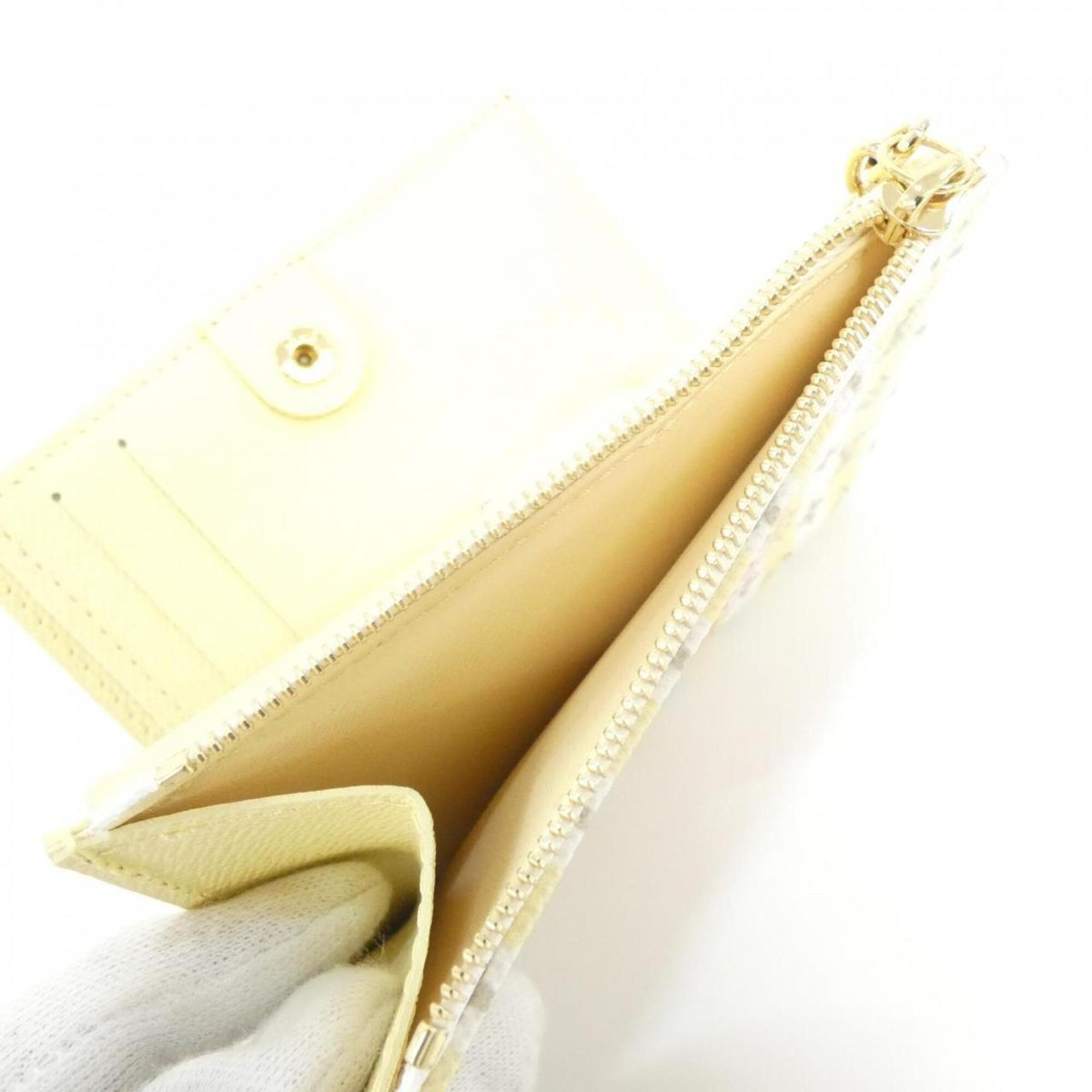Louis Vuitton Monogram Canvas Wallet (Bi-Fold) (Pre-Owned)