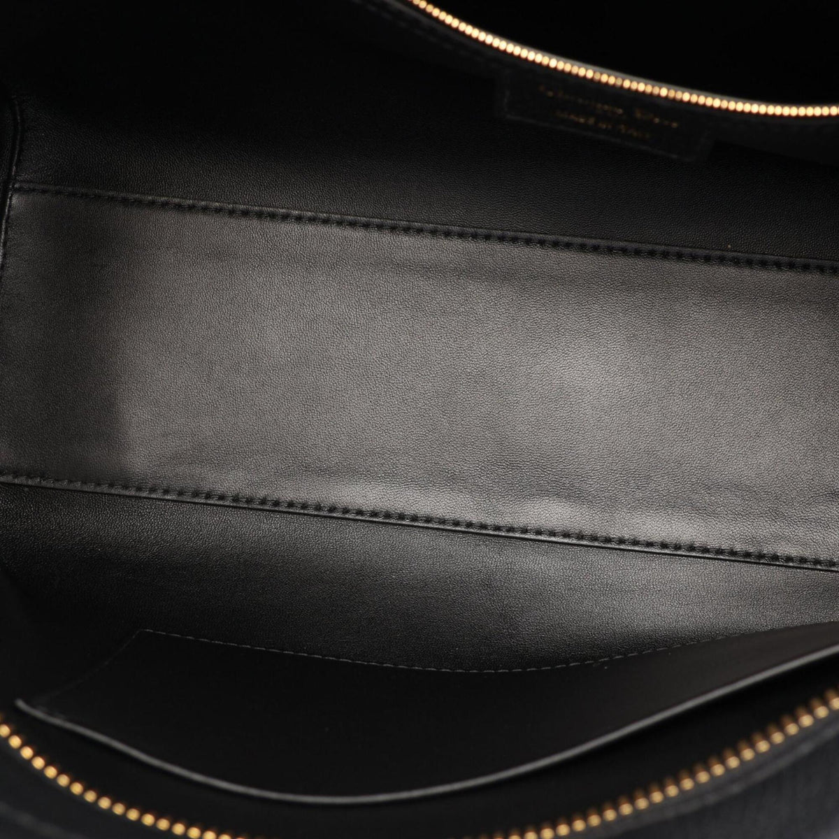 Christian Dior Black Leather Handbag (Pre-Owned)